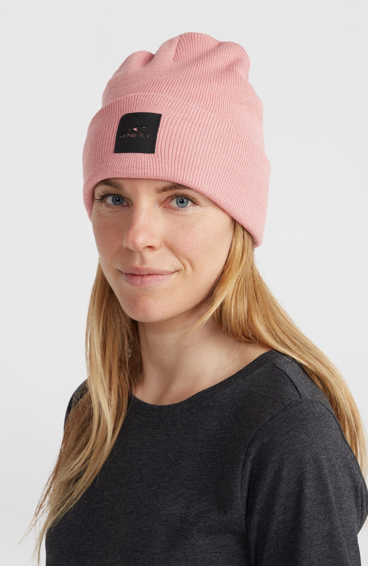 CUBE BEANIE