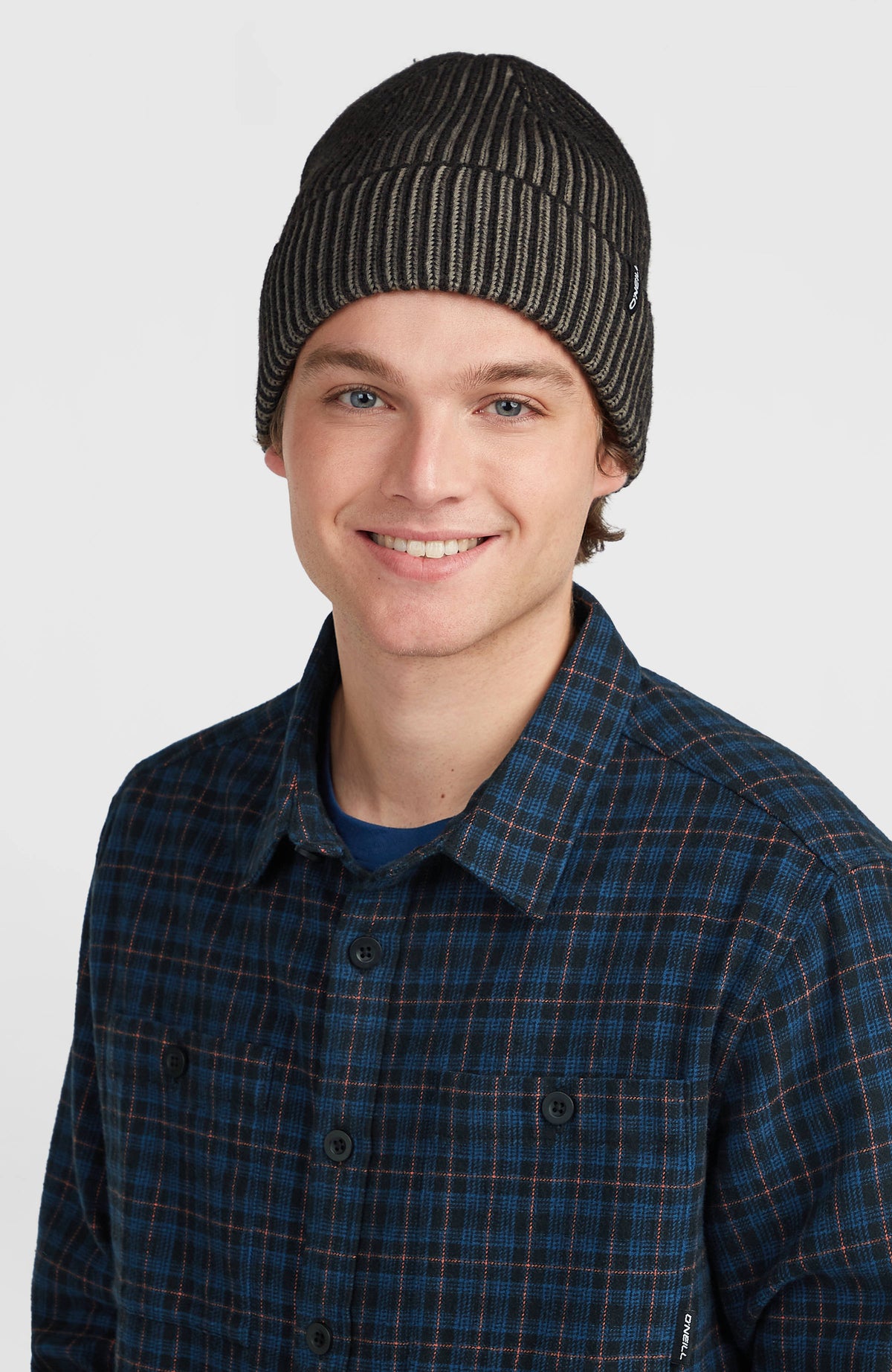 TWO TONE BEANIE