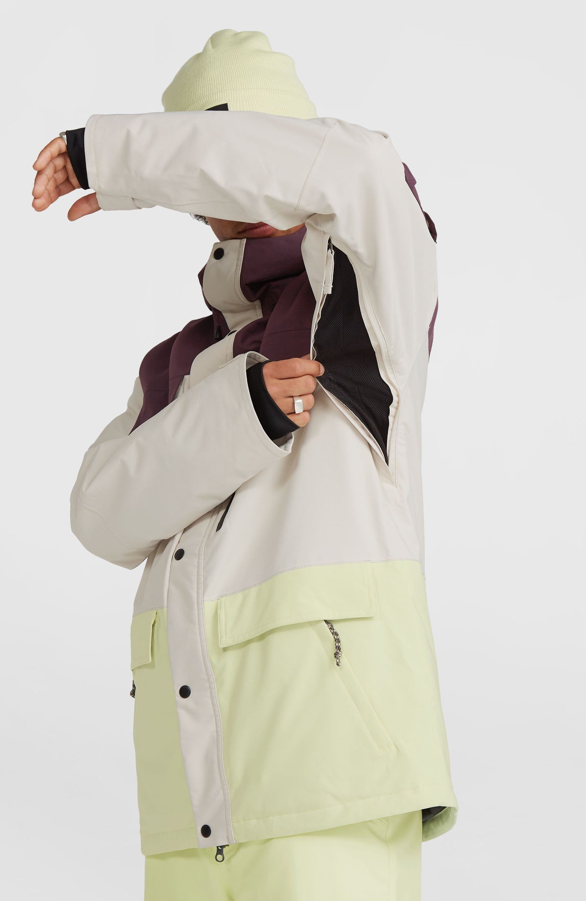 UTILITY PRO HYBRID JACKET