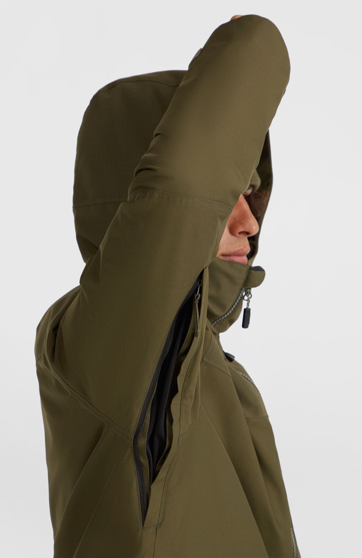UTILITY HYBRID JACKET