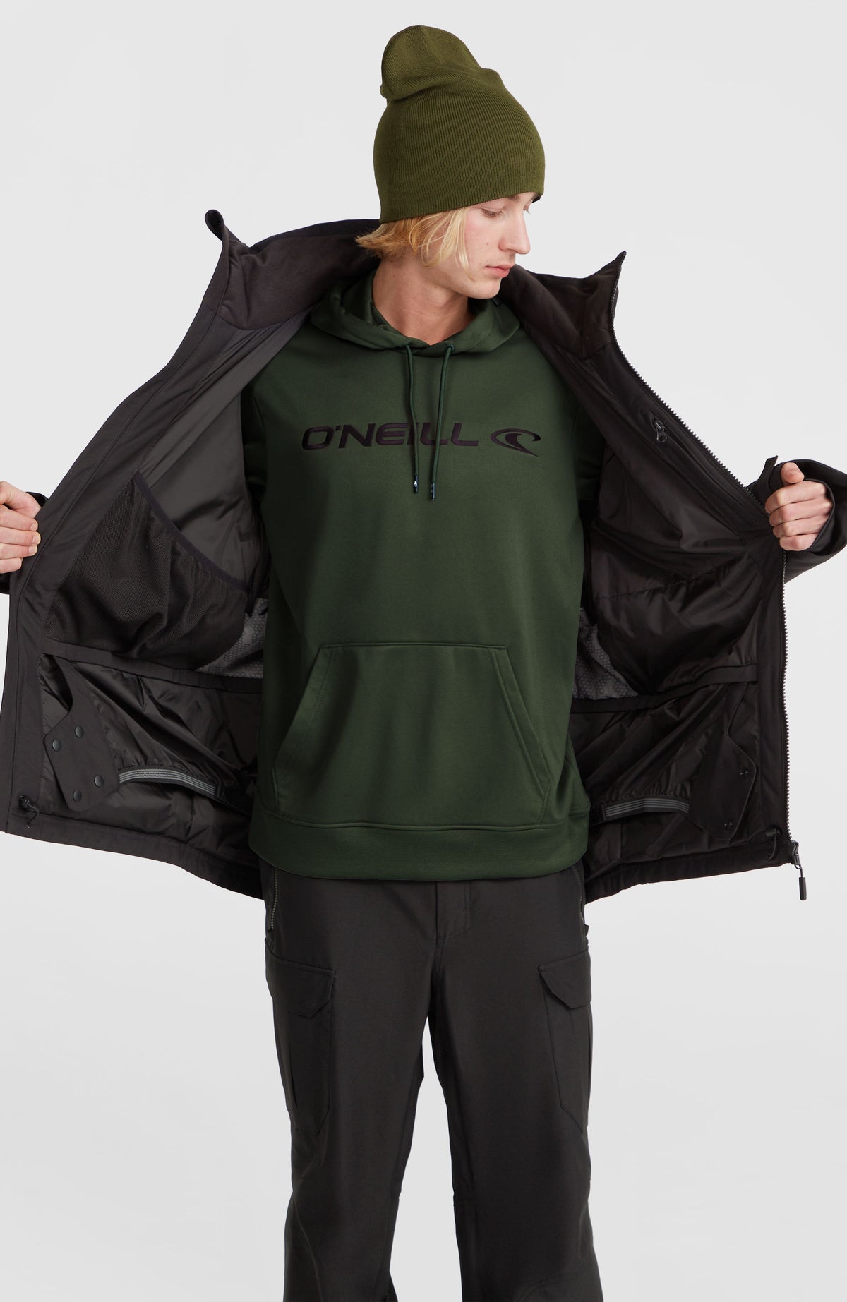 UTILITY HYBRID JACKET