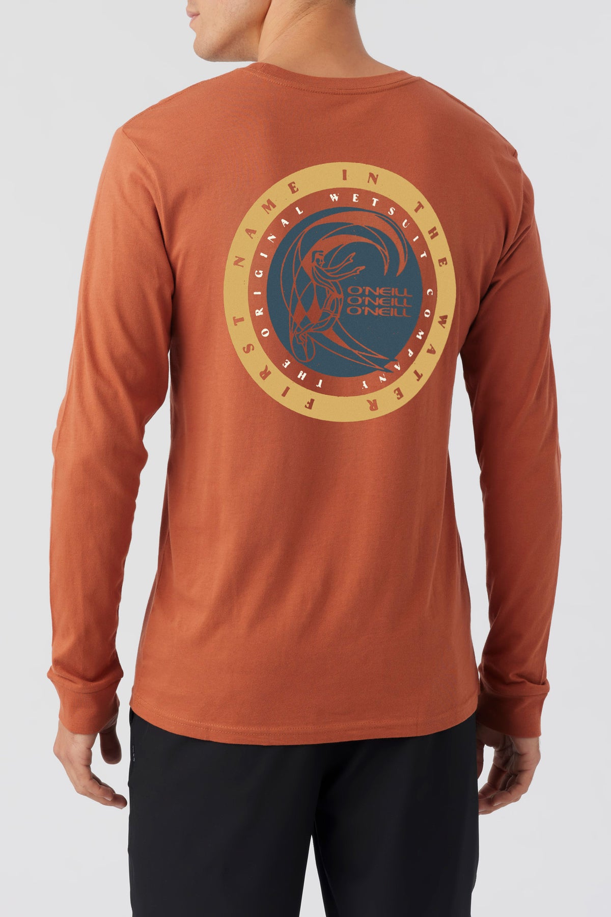 CIRCLE SURFER LONG SLEEVE LONG SLEEVE TEE
