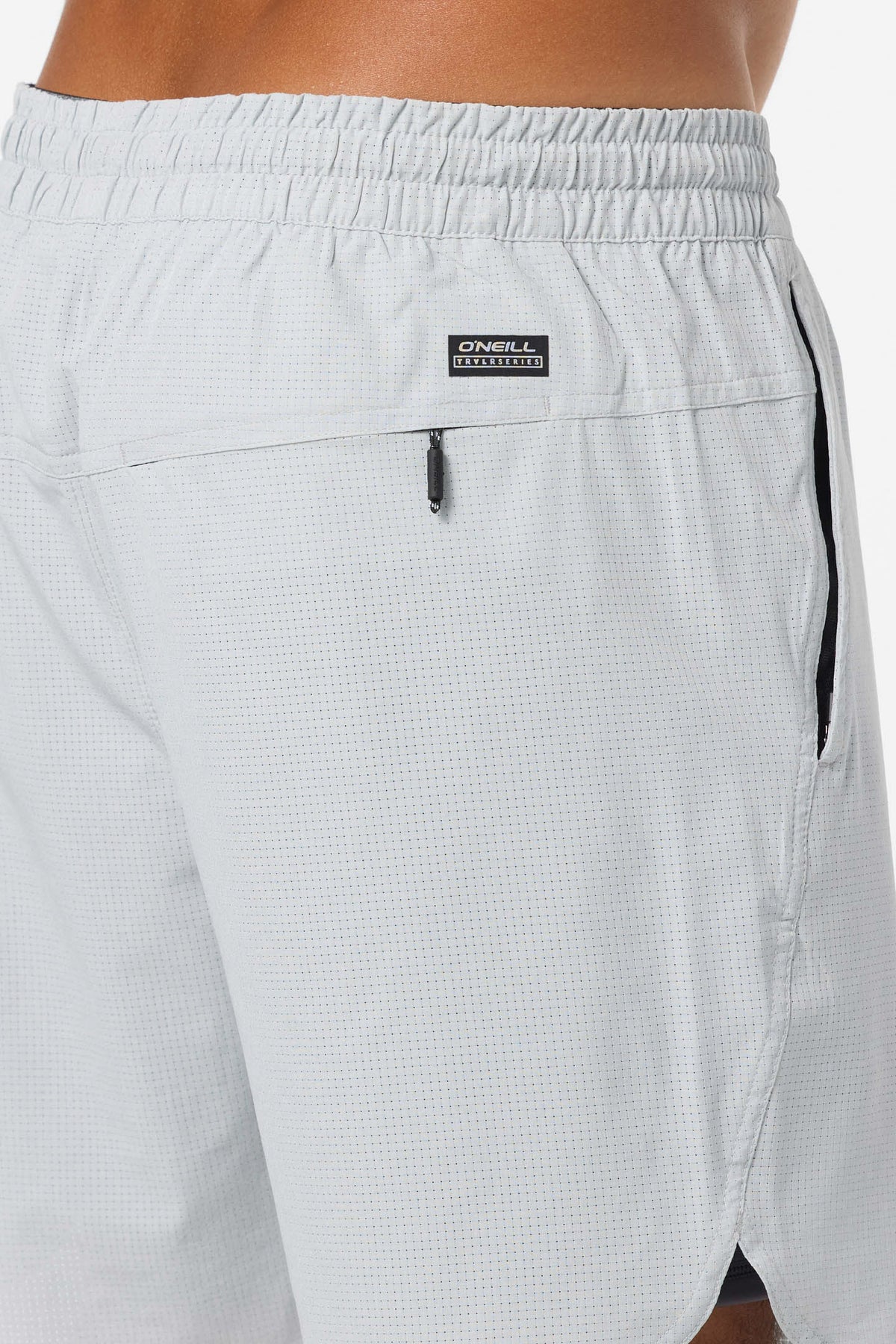 TRVLR TECH LINED HYBRID 17'' SHORT