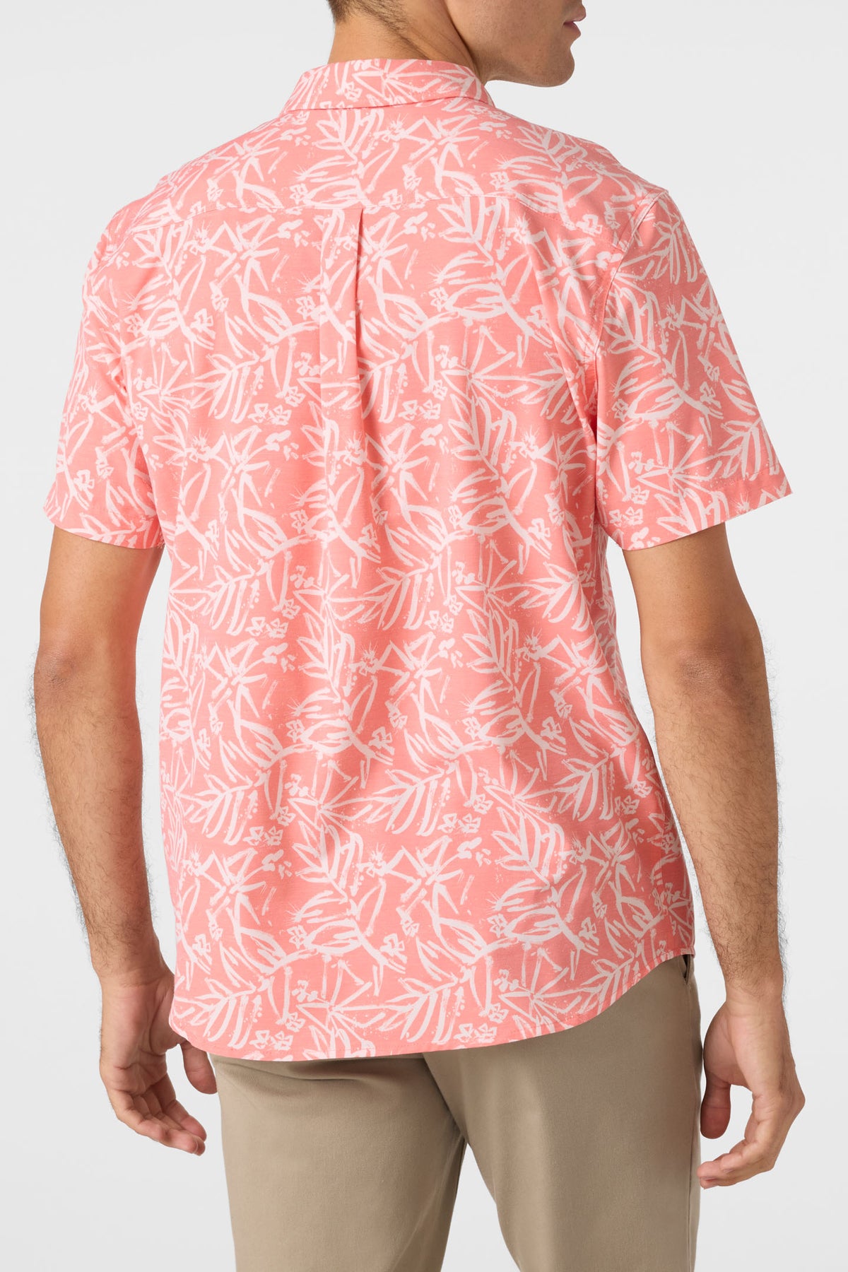 TRVLR UPF TRAVERSE SHORT SLEEVE RELAXED