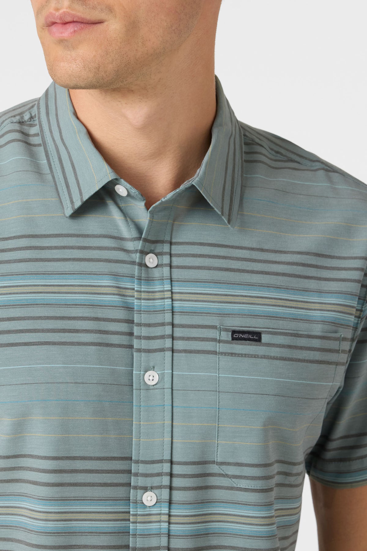 TRVLR UPF TRAVERSE STRIPED STANDARD