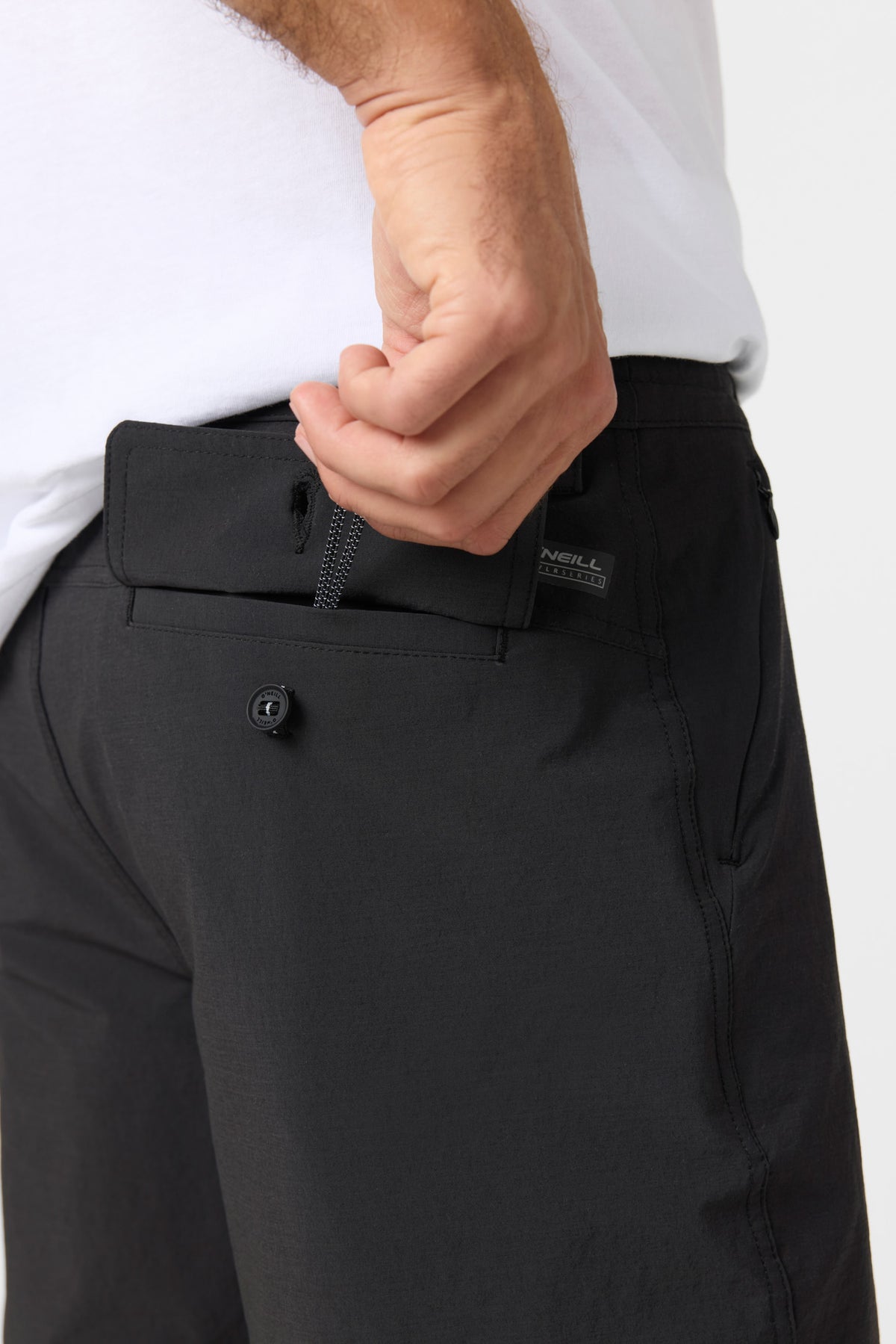 TRVLR ENDURO HYBRID 19'' SHORTS