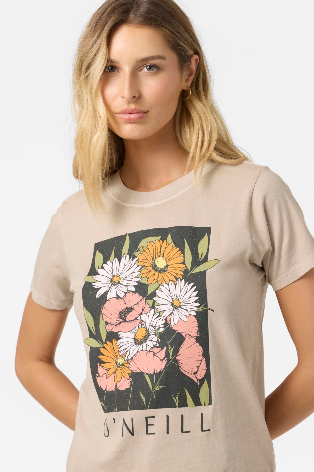 HERITAGE DAISY TEE