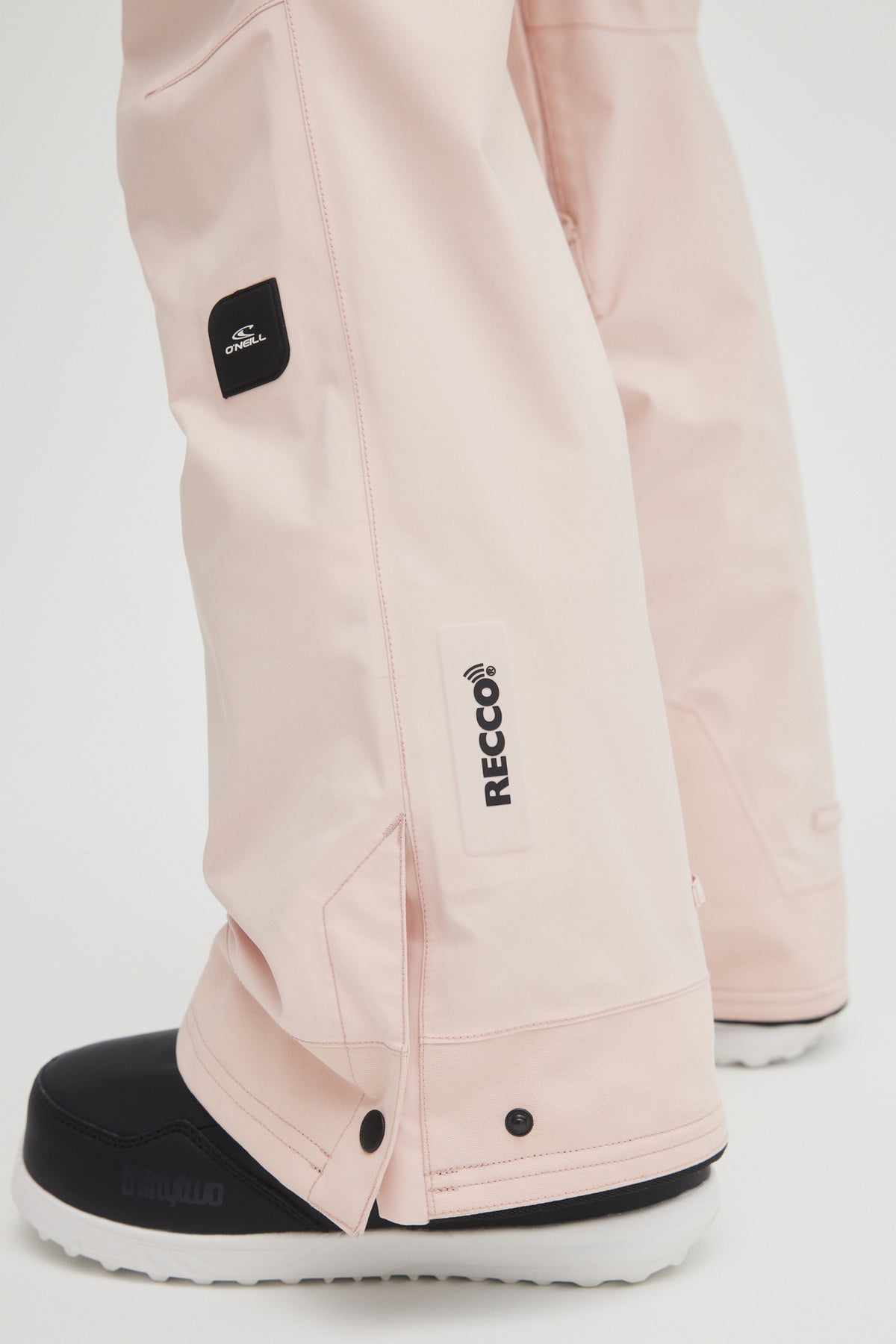 GORE-TEX MADNESS PANTS