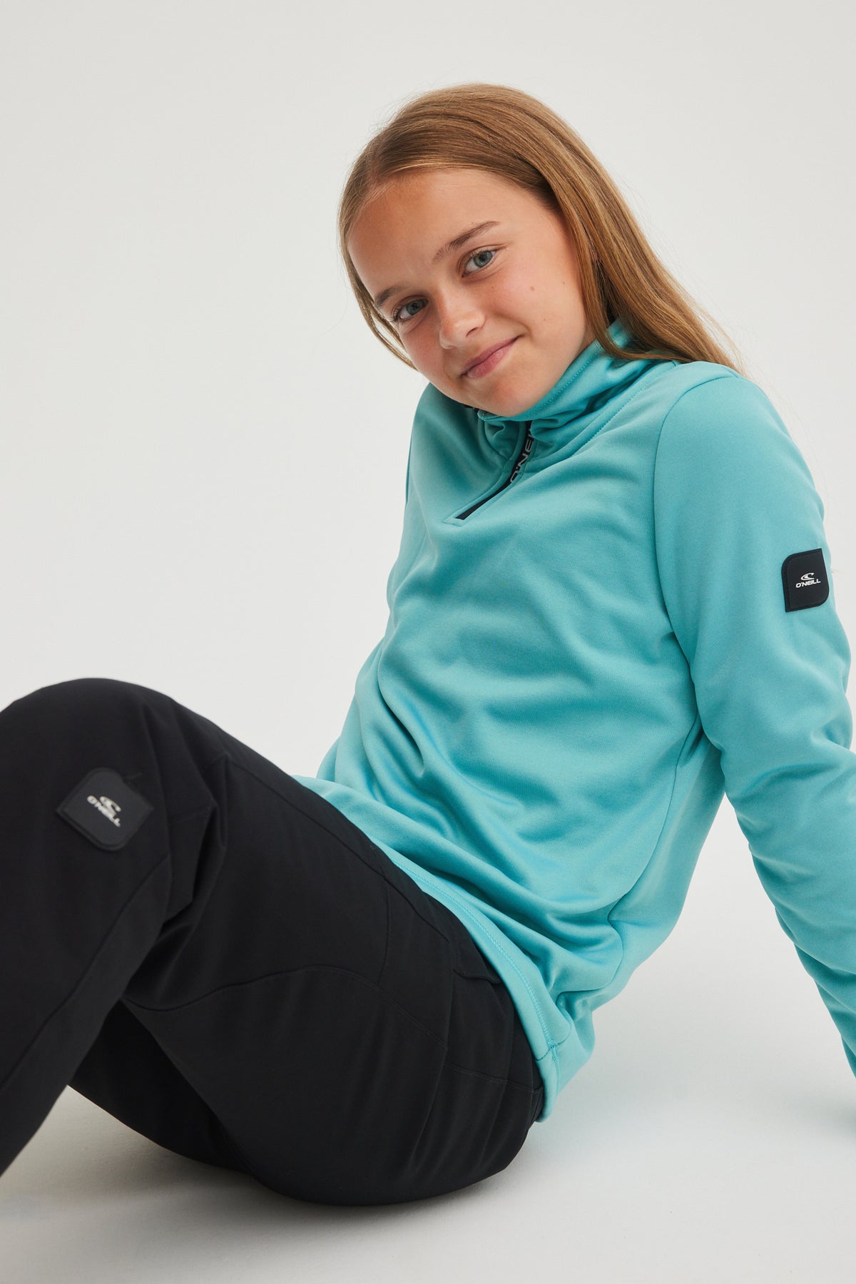 SOLID FLEECE HALF-ZIP