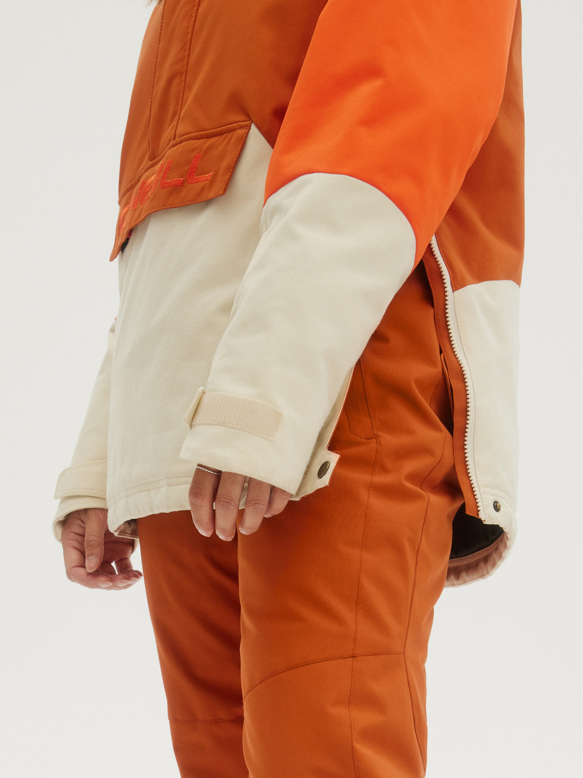 O'Neill Ladies O'Riginal Anorak in Bombay Brown