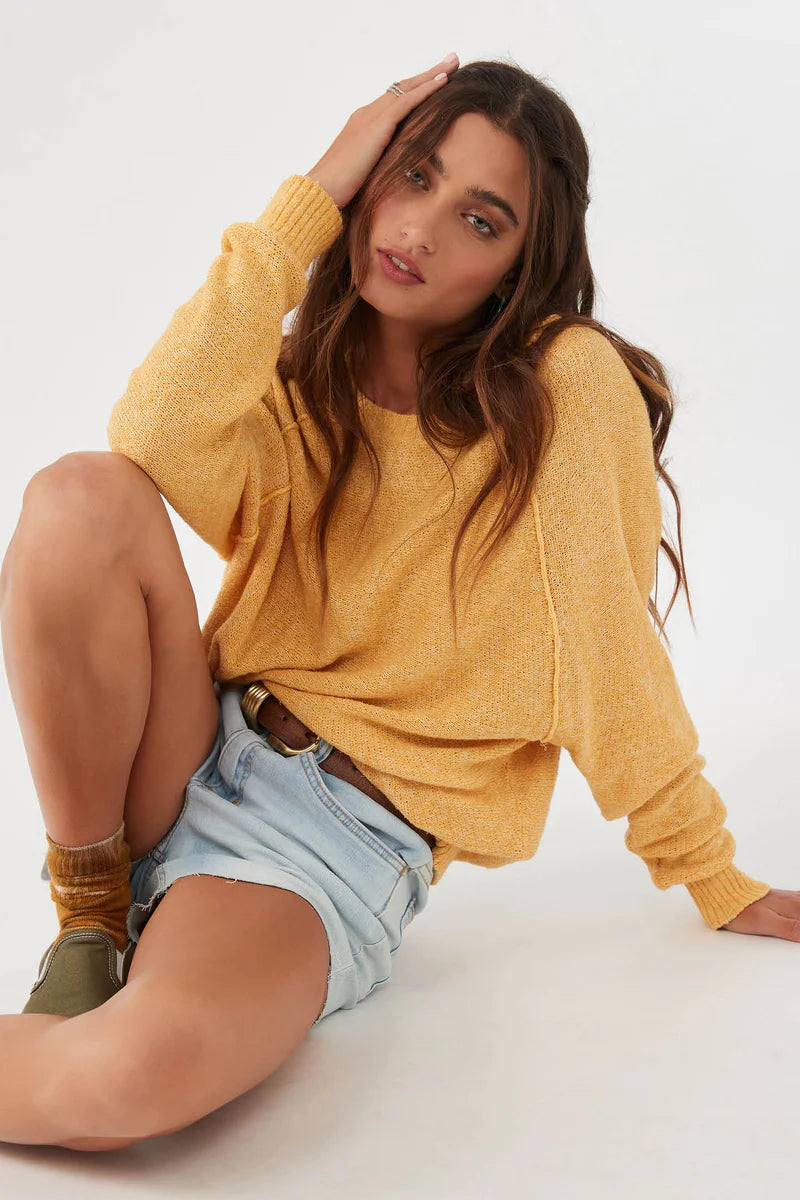 GOOD DAYS SOLID SWEATER