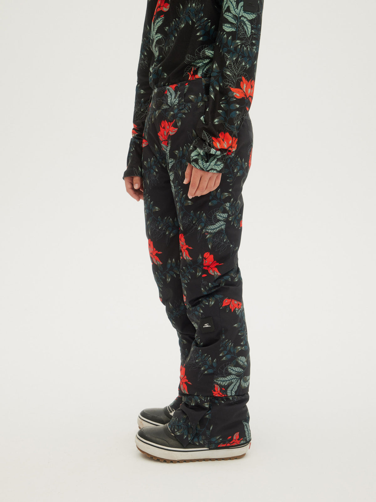 O'Neill Girls Charm Printed Pants in Black Aop W/ Green