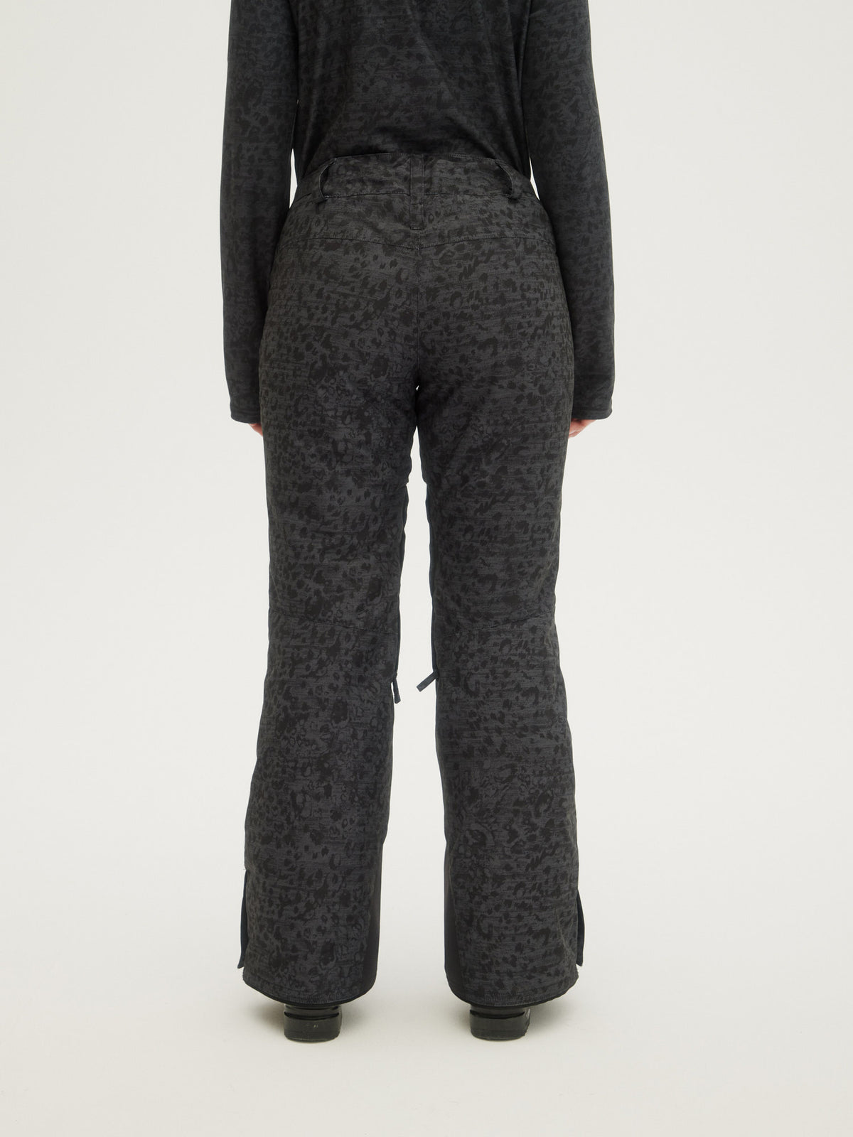 O'Neill Ladies Glamour Pants in Grey Aop W/ Black