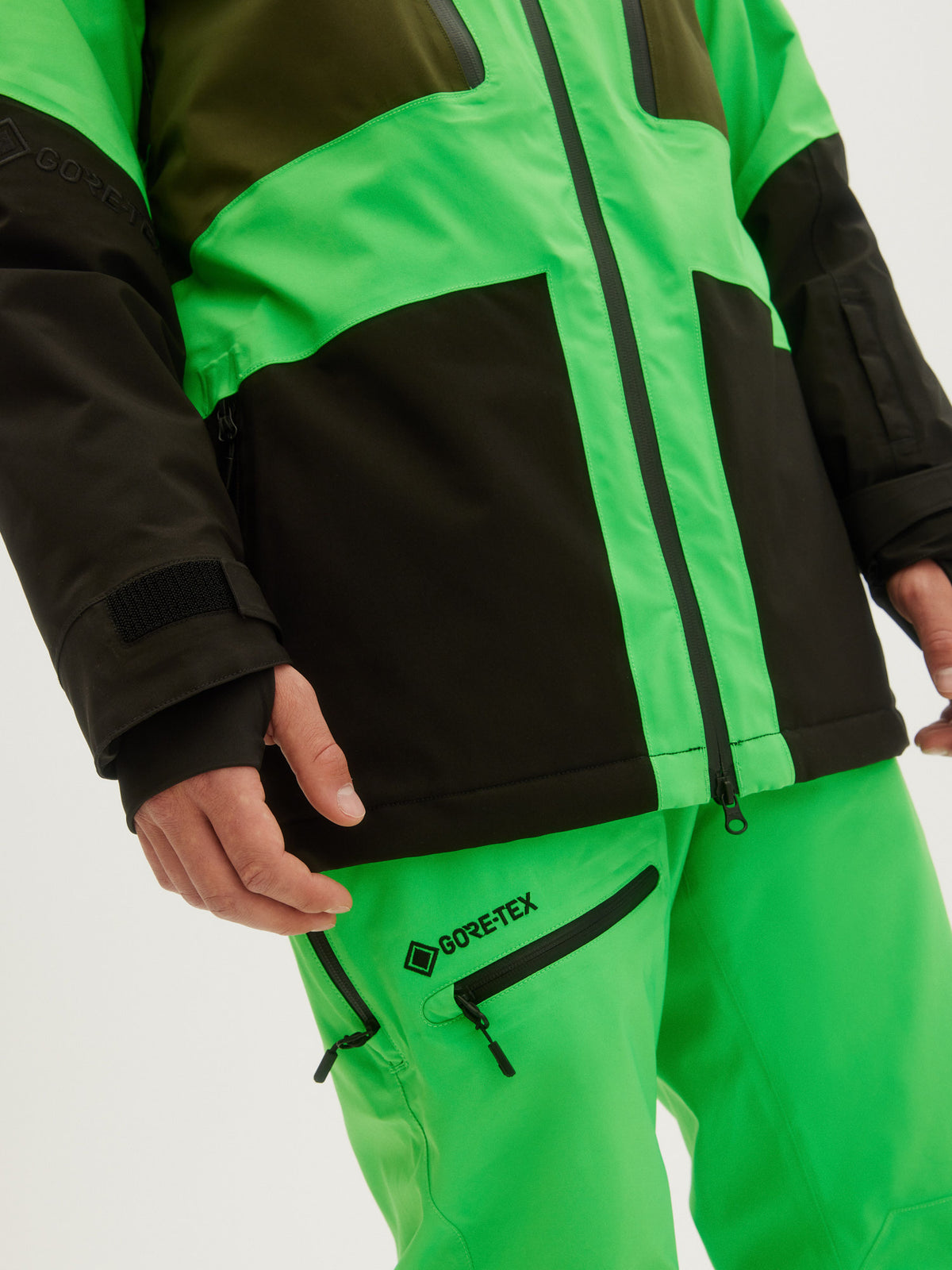 O'Neill Mens Gtx Psycho Tech Jacket in Poison Green