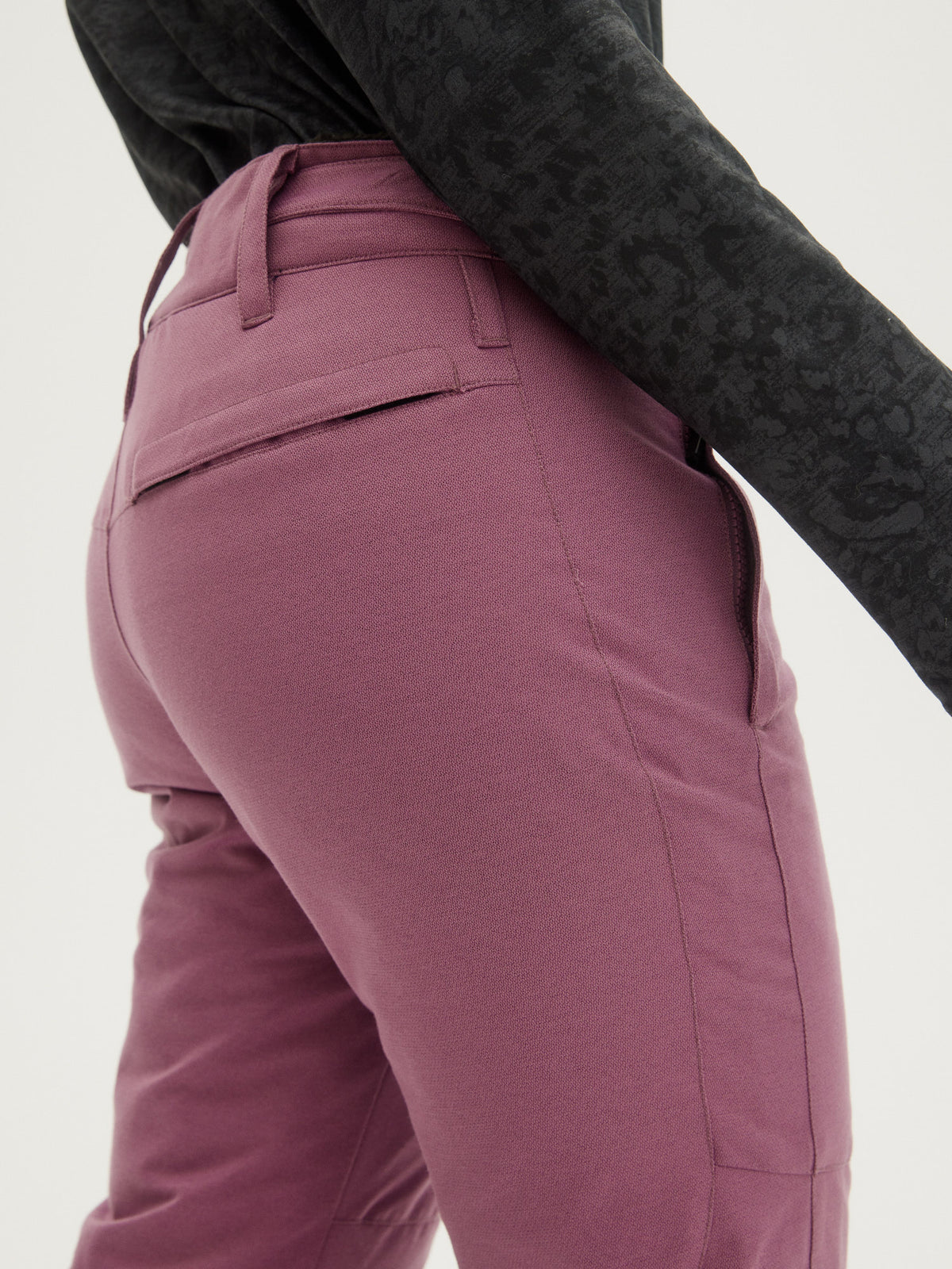 O'Neill Ladies Streamline Insulated Pants 2.0 in Berry Conserve