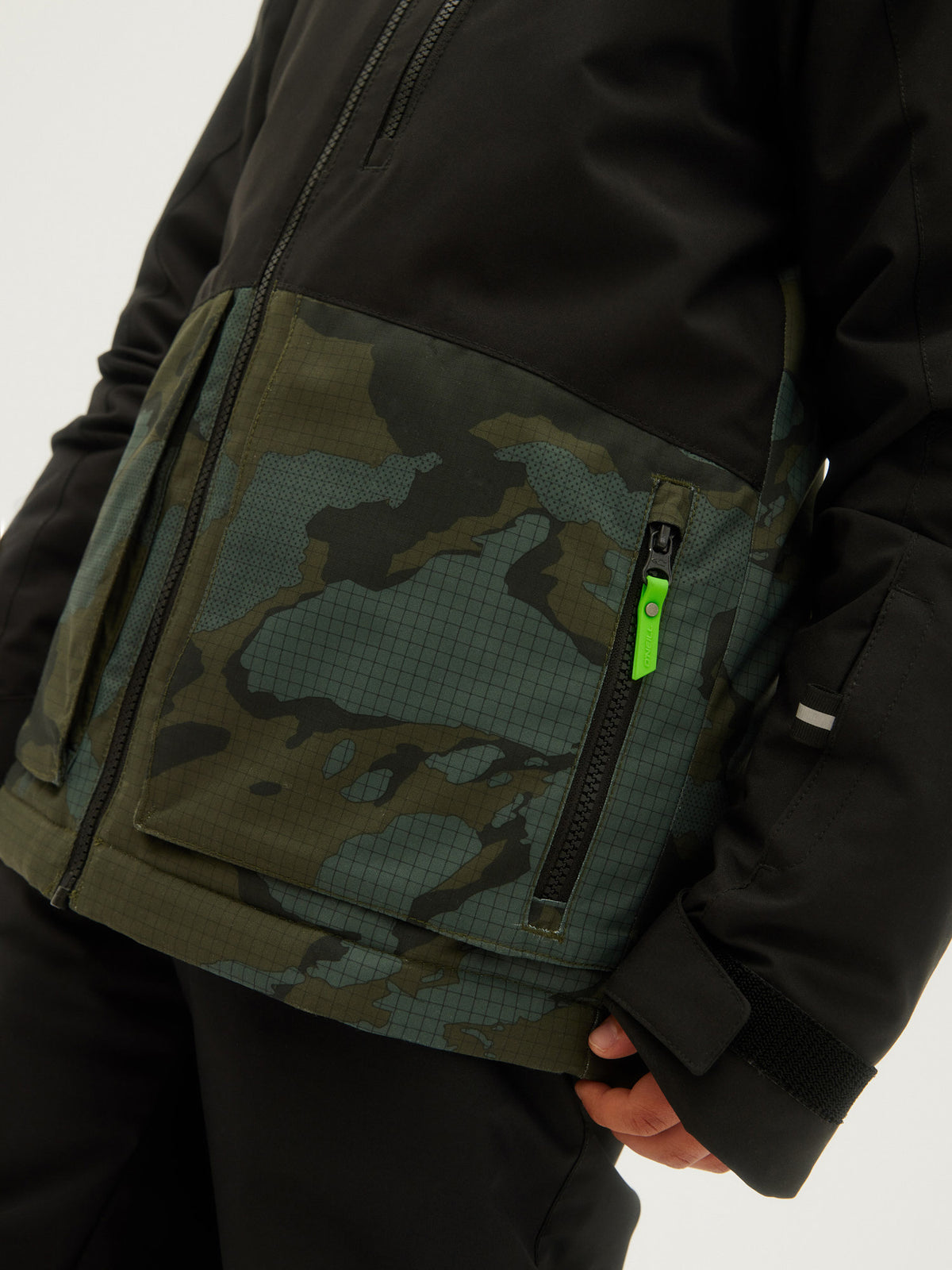 O'Neill Boys Textured Jacket in Black Print Camo