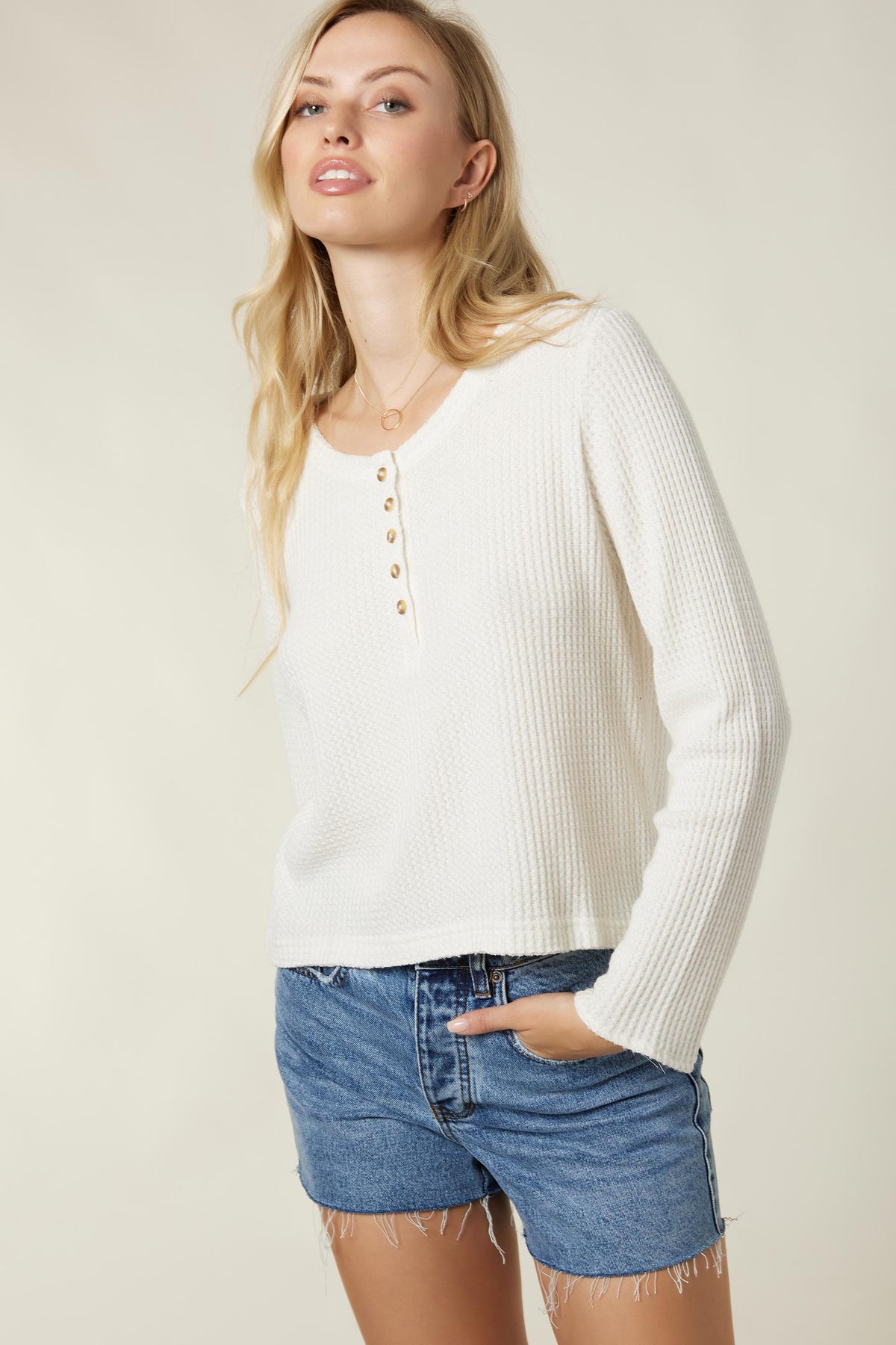 LADIES COASTAL HENLEY TOP