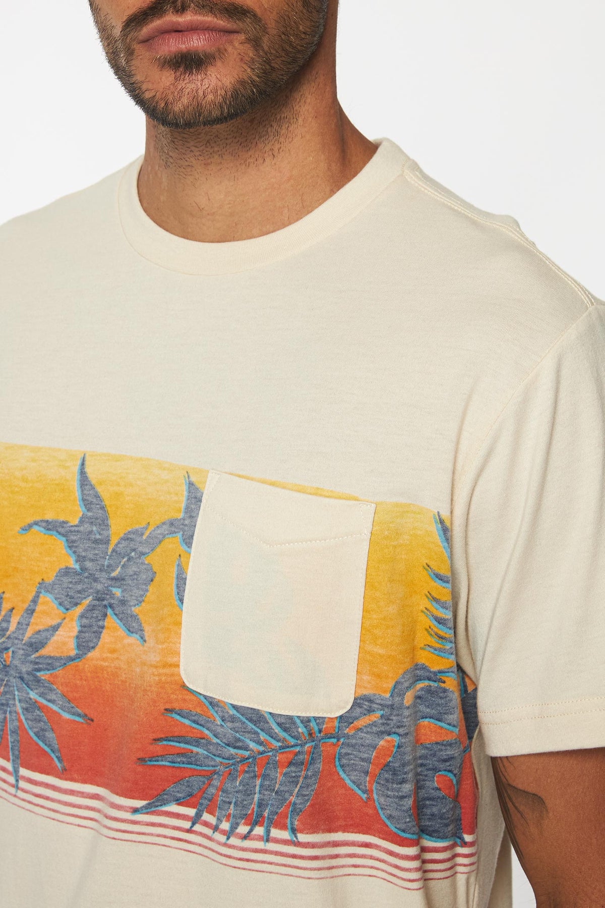 MENS HEIST PRINT CREW TEE