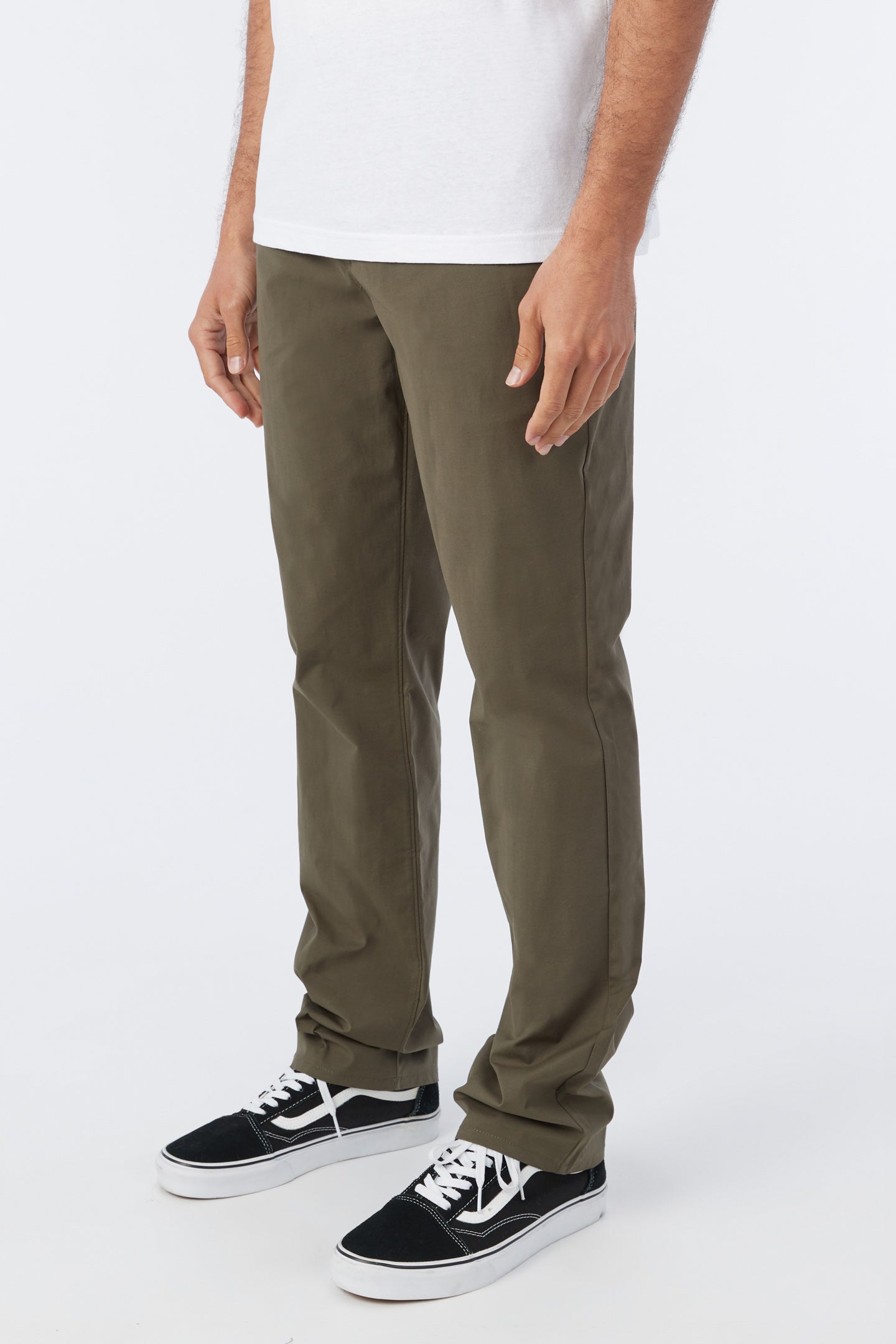 missionhybridchino_FA2109104_a