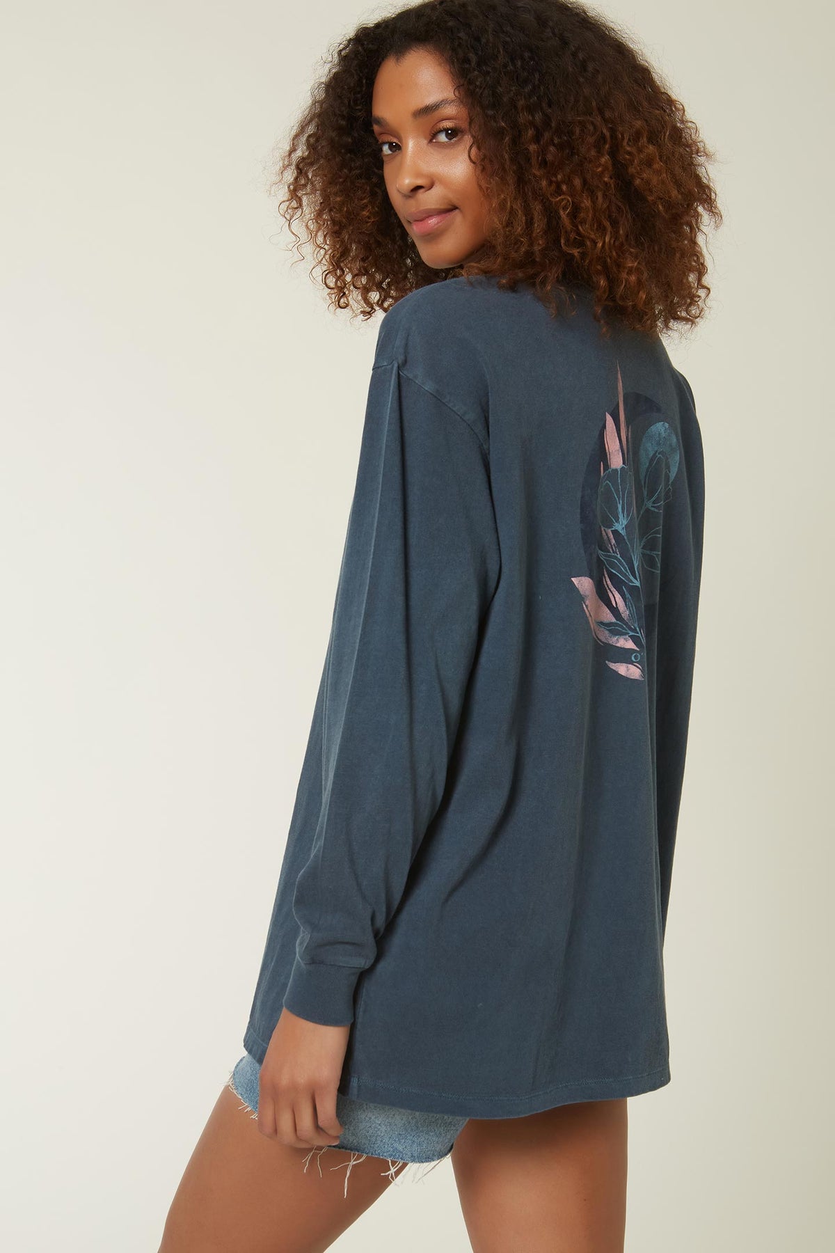 LADIES MOON MUSE LONG SLEEVE TEE