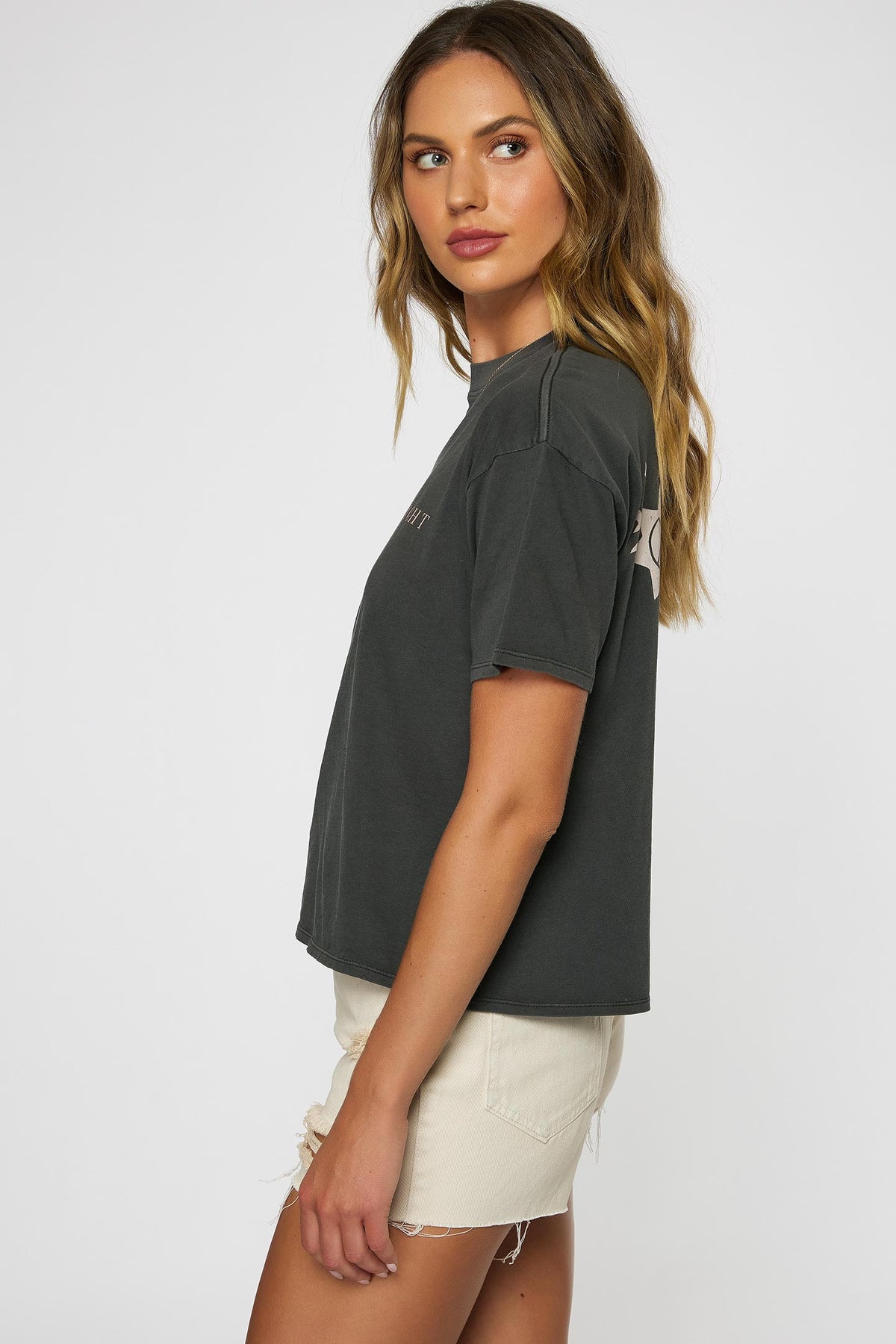 LADIES OUTTA SIGHT TEE