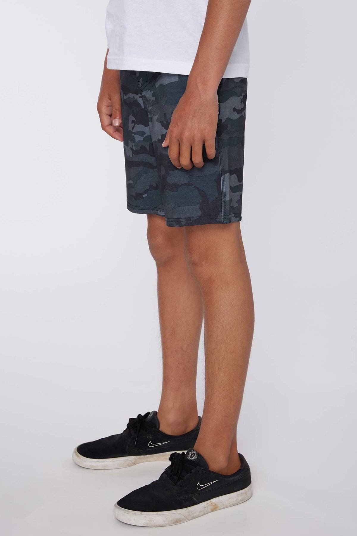 BOY'S RESERVE E-WAIST HYBRID SHORTS