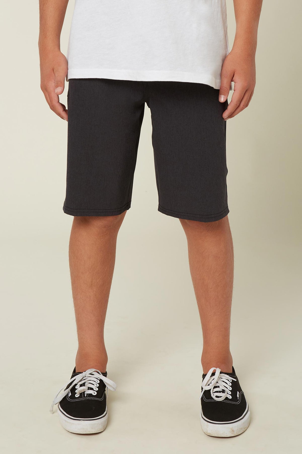BOY'S RESERVE HEATHER HYBRID SHORTS