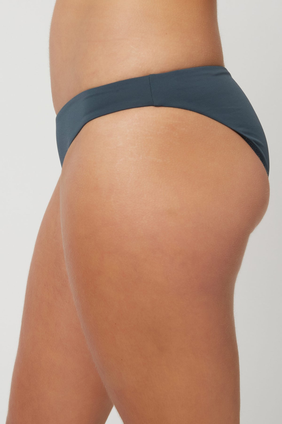 LADIES SALTWATER SOLIDS ROCKLEY BOTTOMS