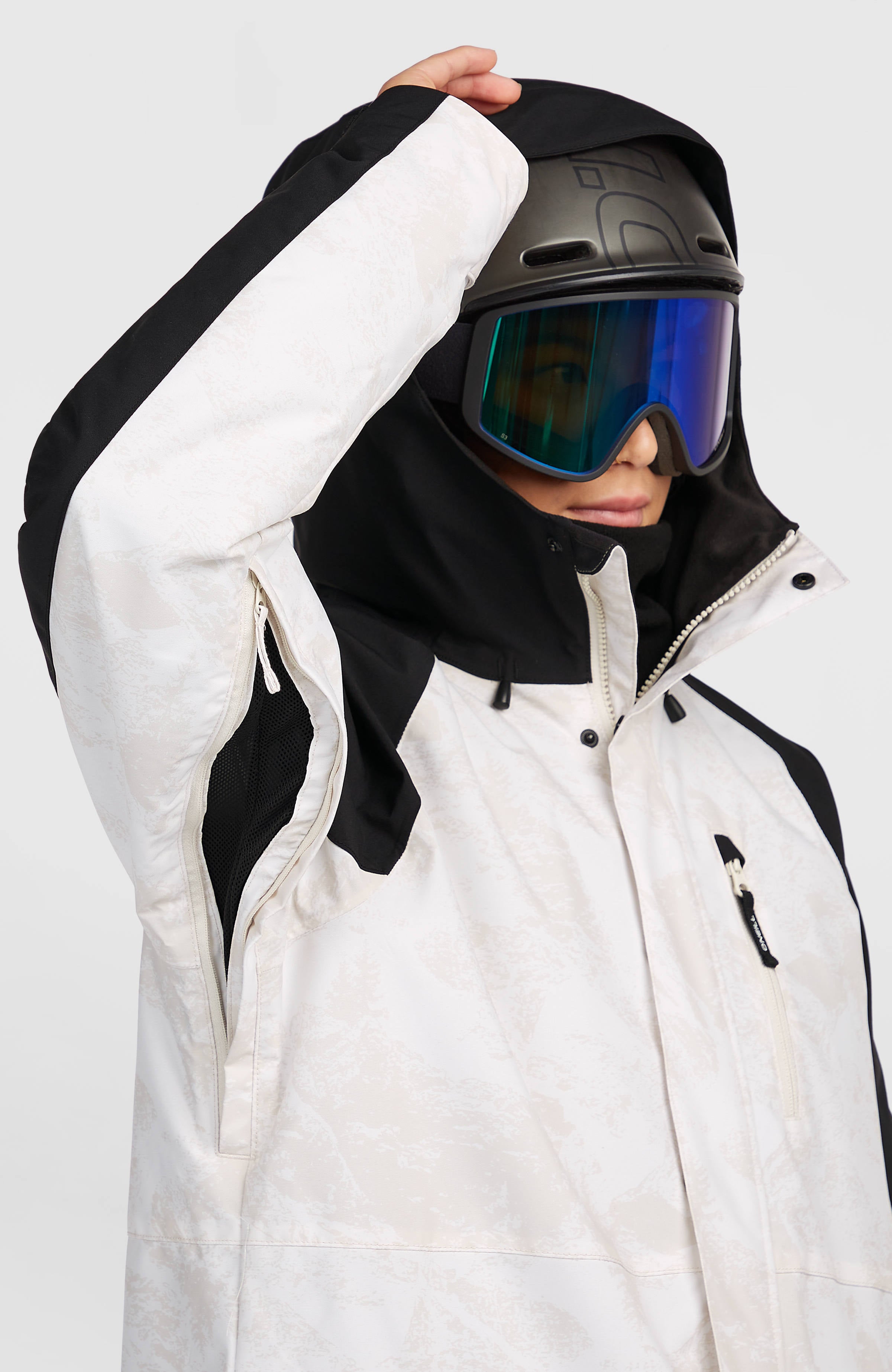 FWC`CRUZ RAGLAN SNOW JACKET