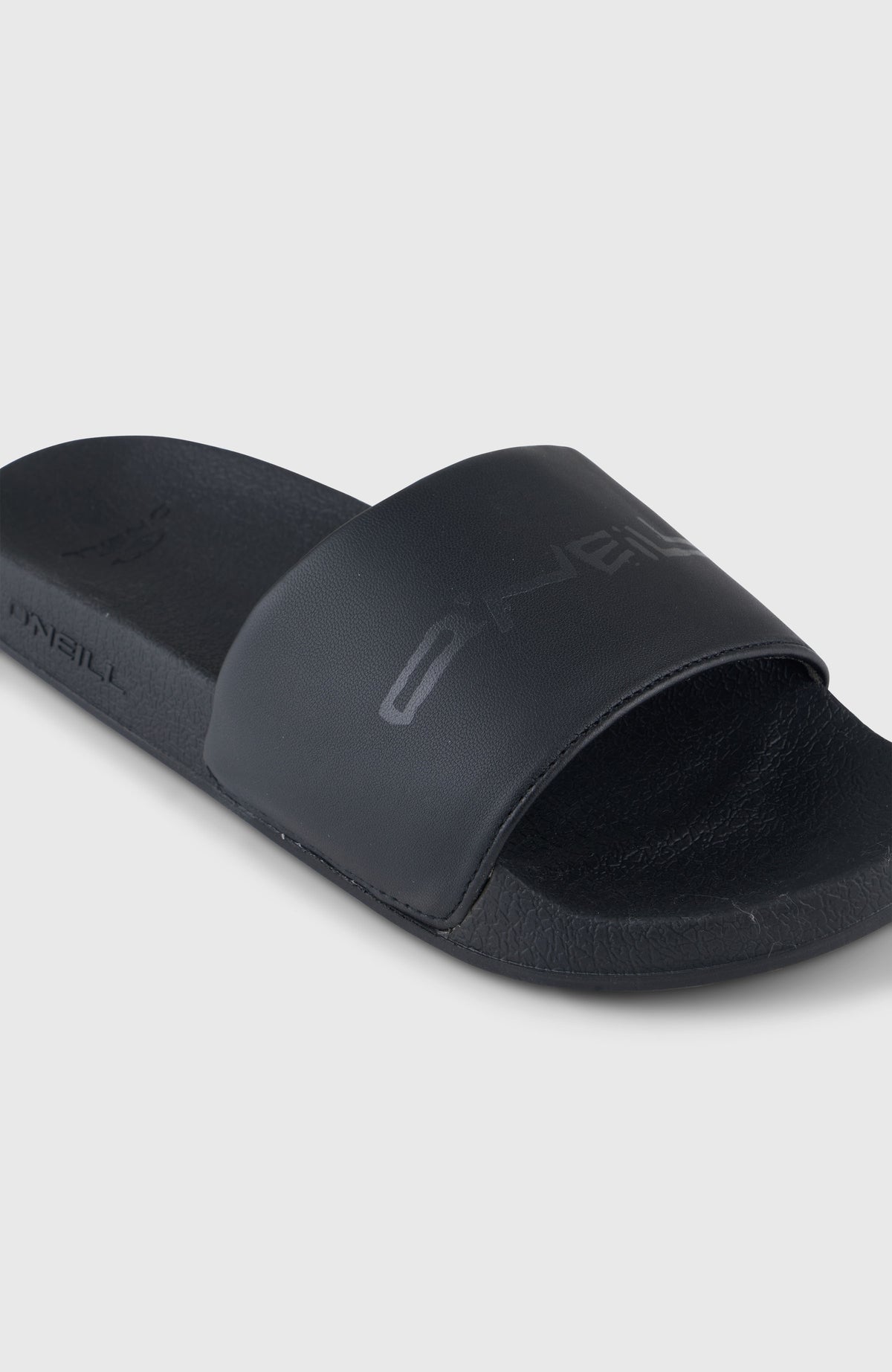 SUMMER MUST HAVE SLIDES