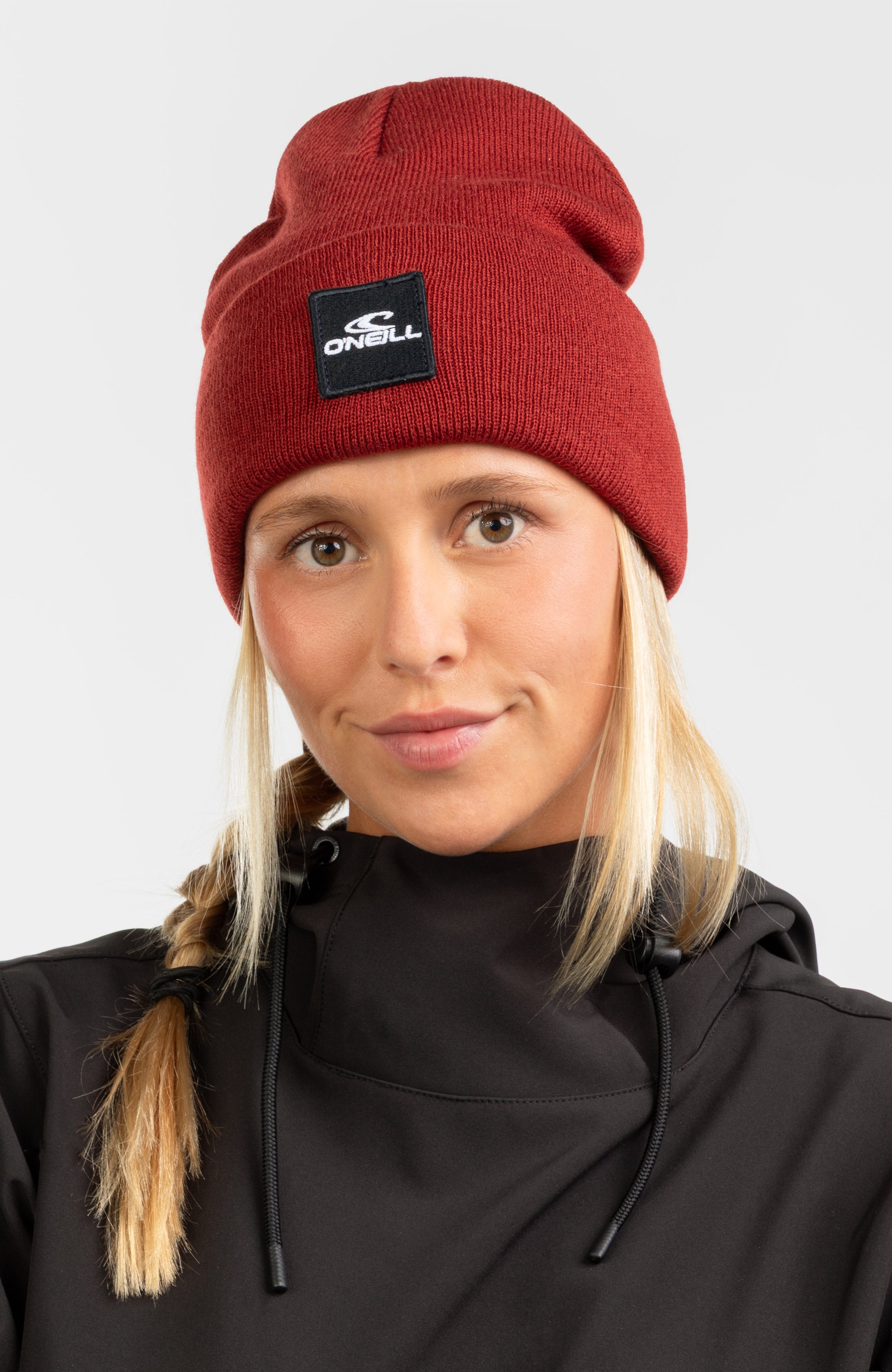 SNOW BEANIE