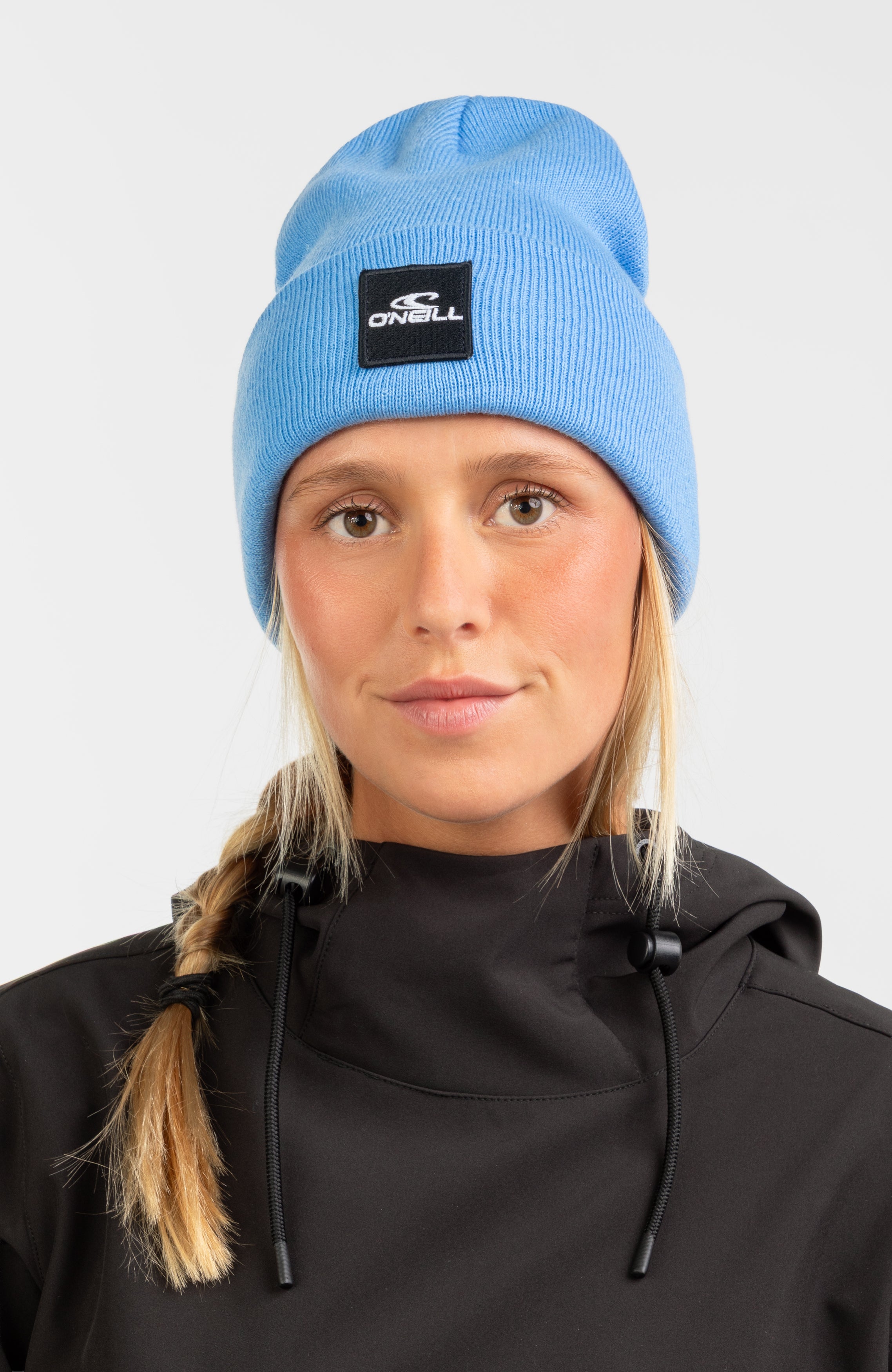 SNOW BEANIE