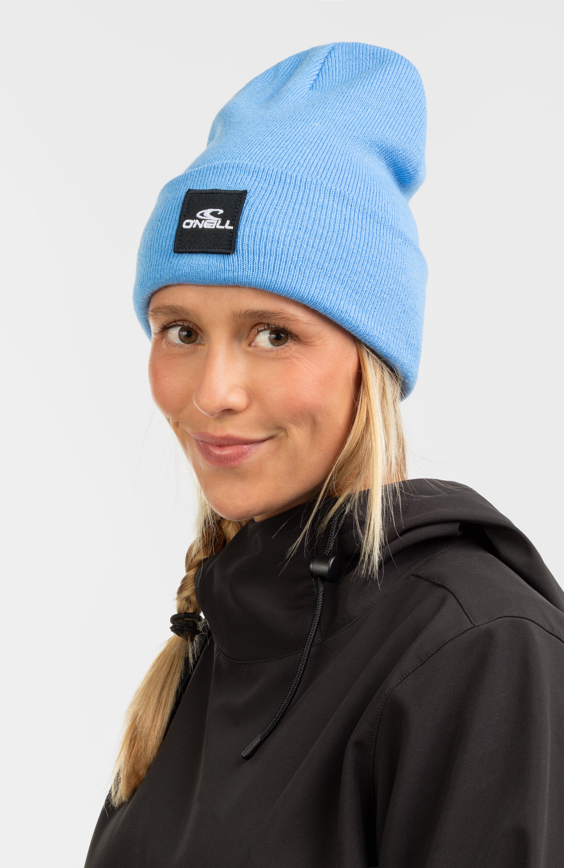 SNOW BEANIE