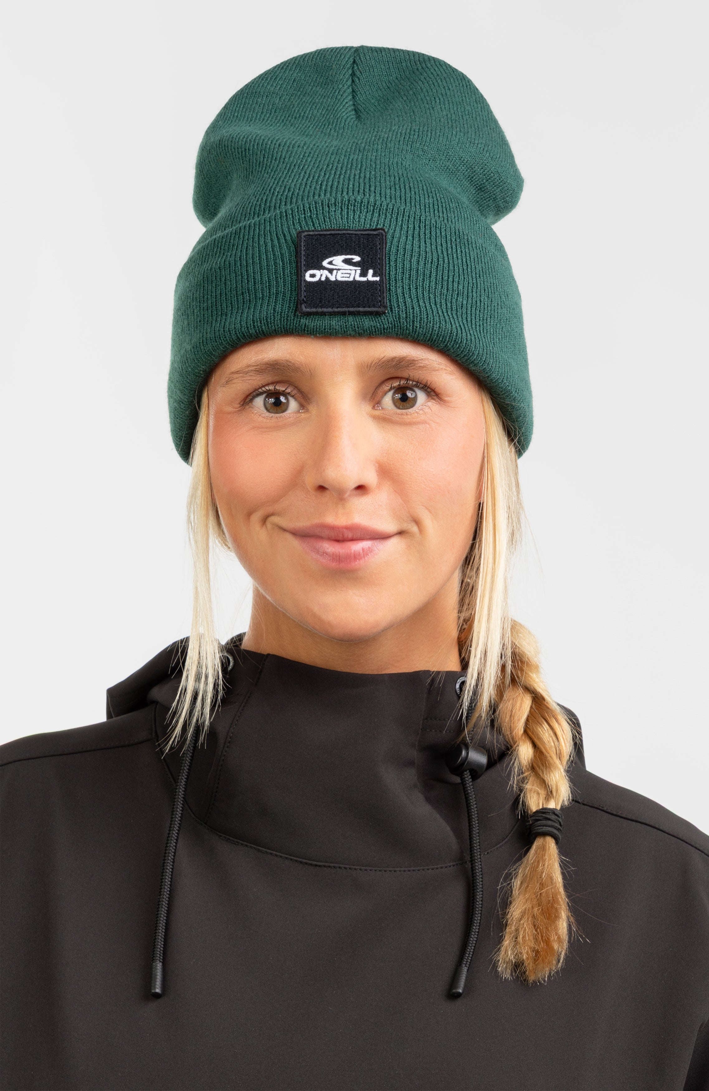 SNOW BEANIE