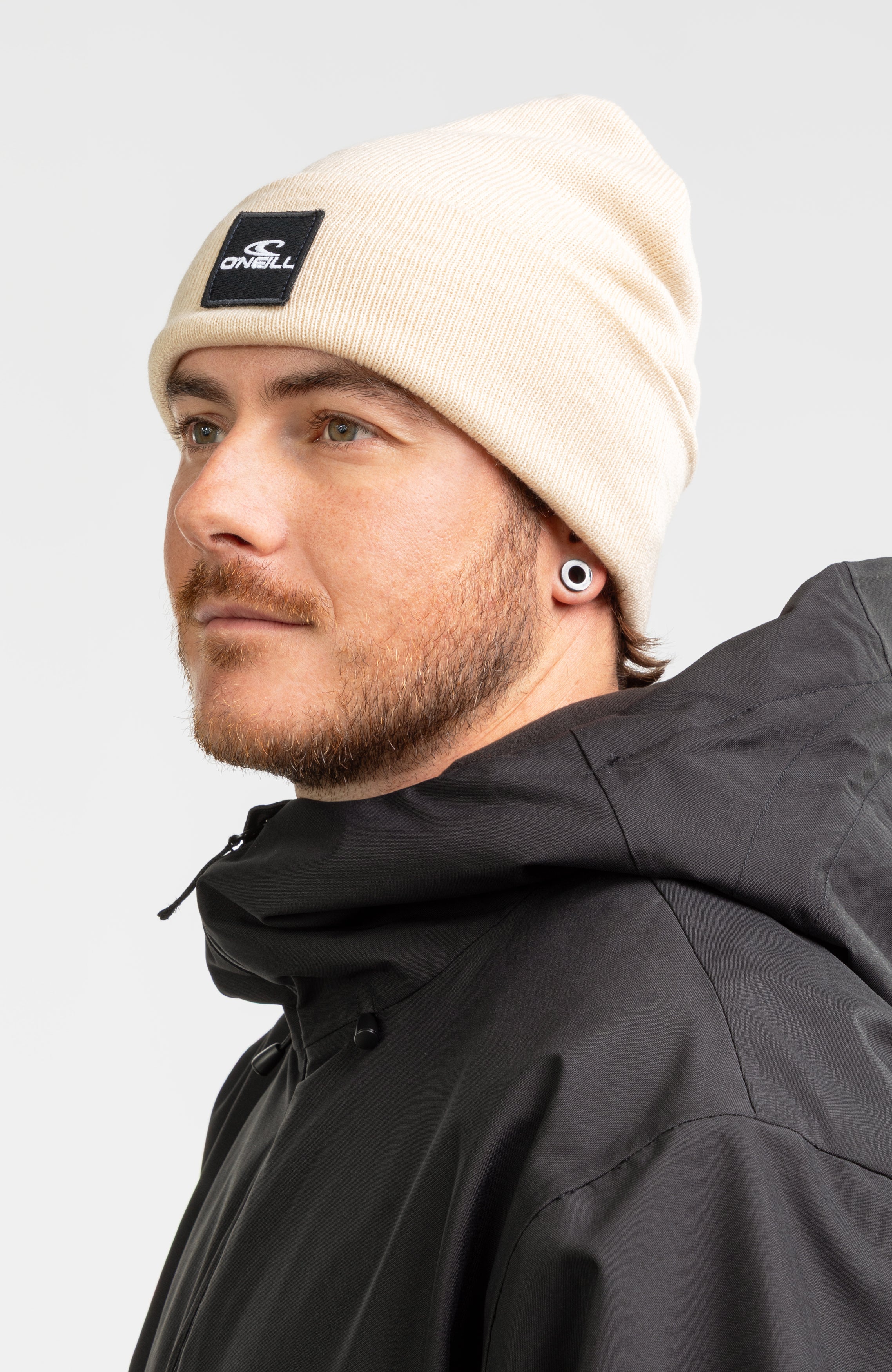 SNOW BEANIE