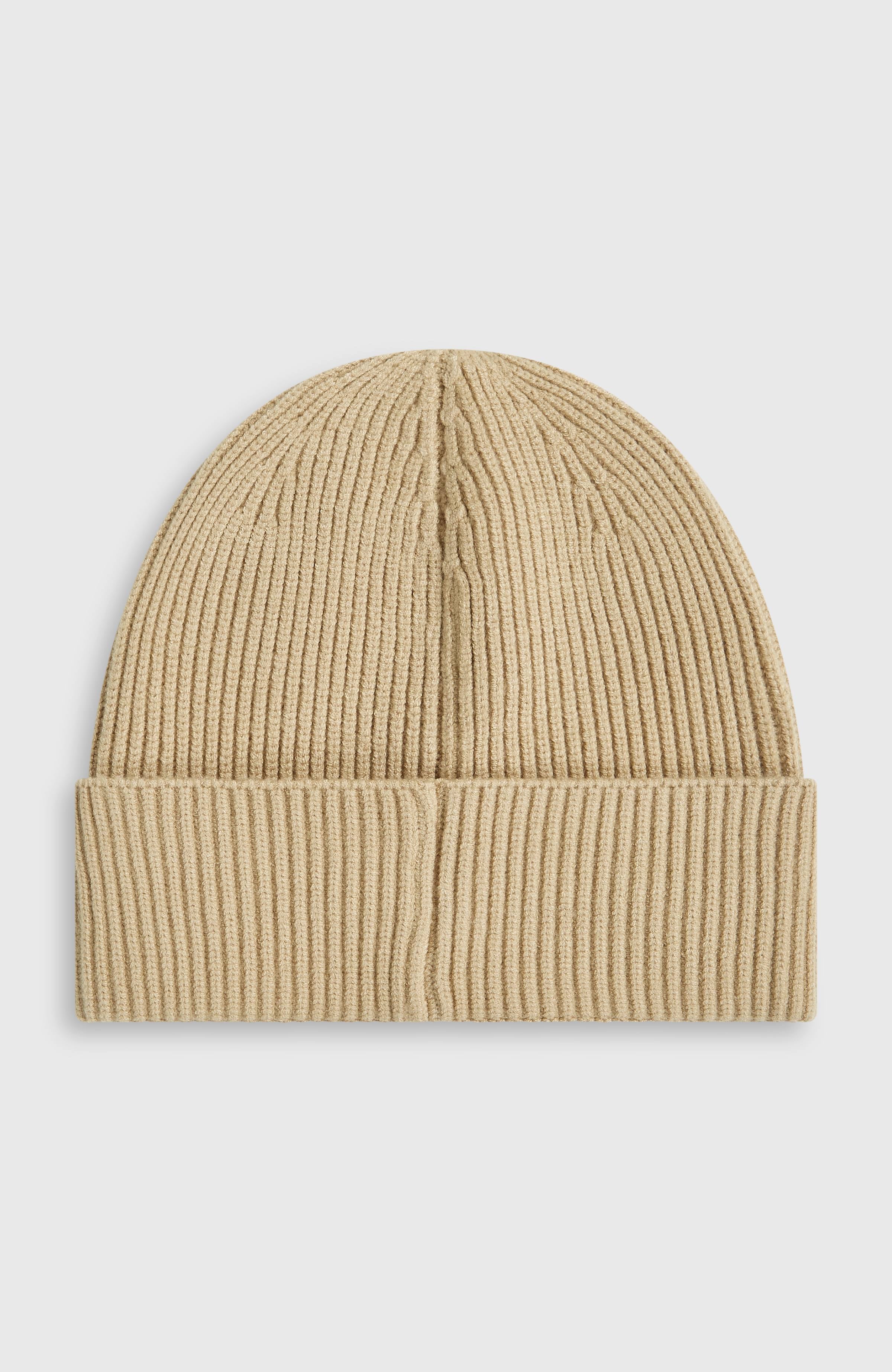 FWC`PLAY BEANIE