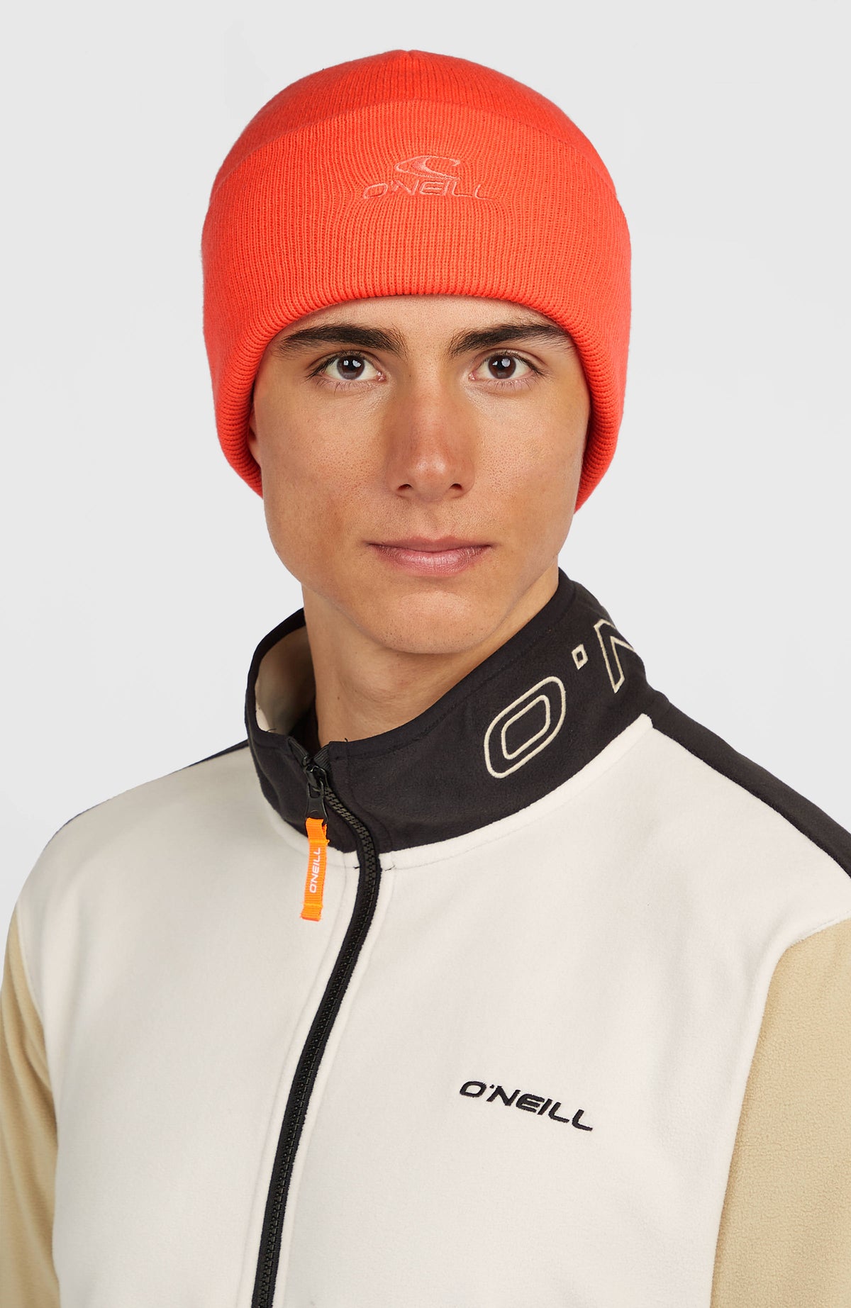 SNOW BEANIE