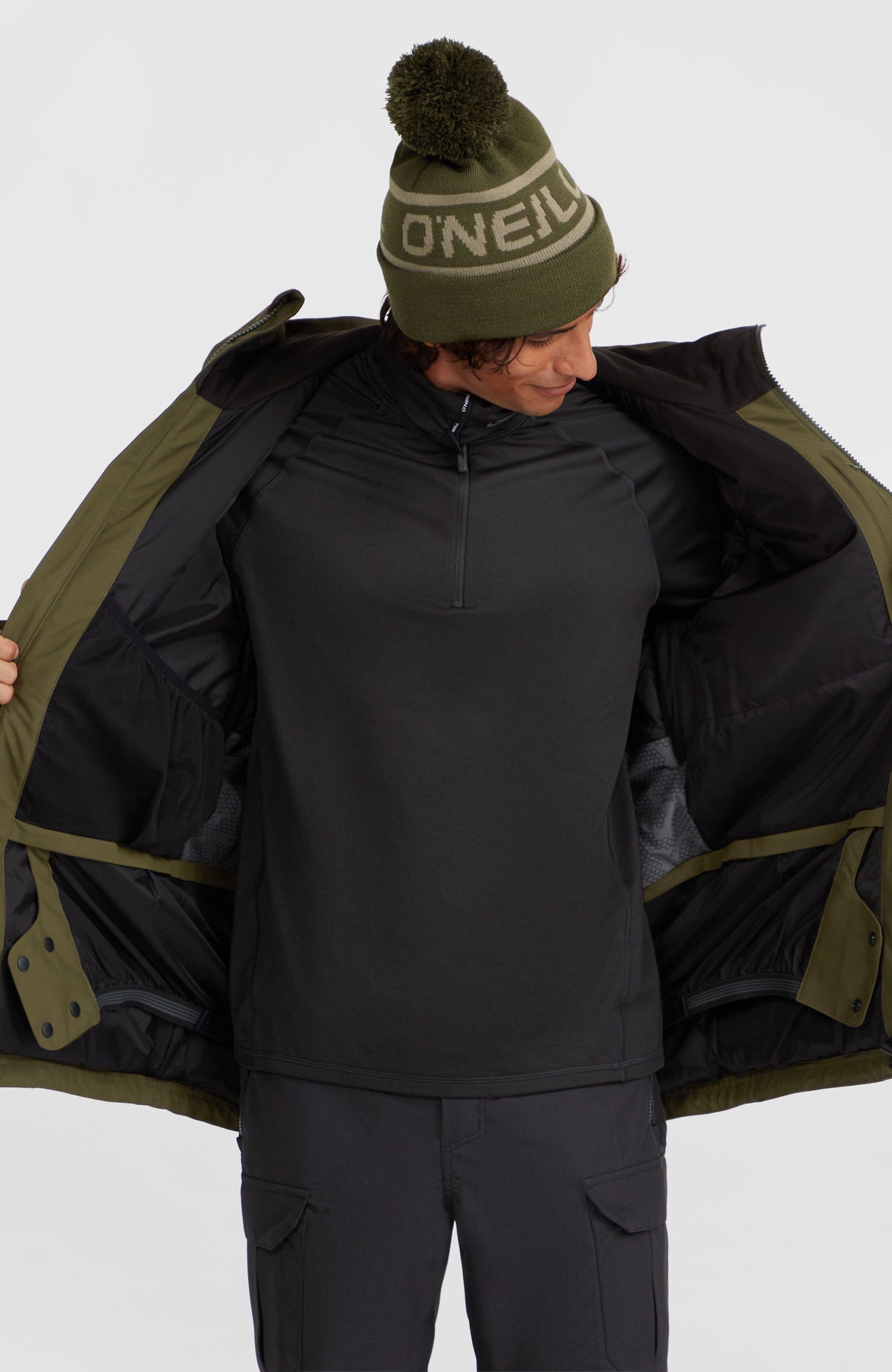 UTILITY HYBRID JACKET