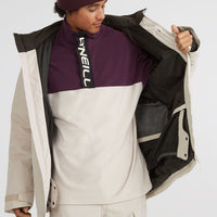 UTILITY HYBRID JACKET