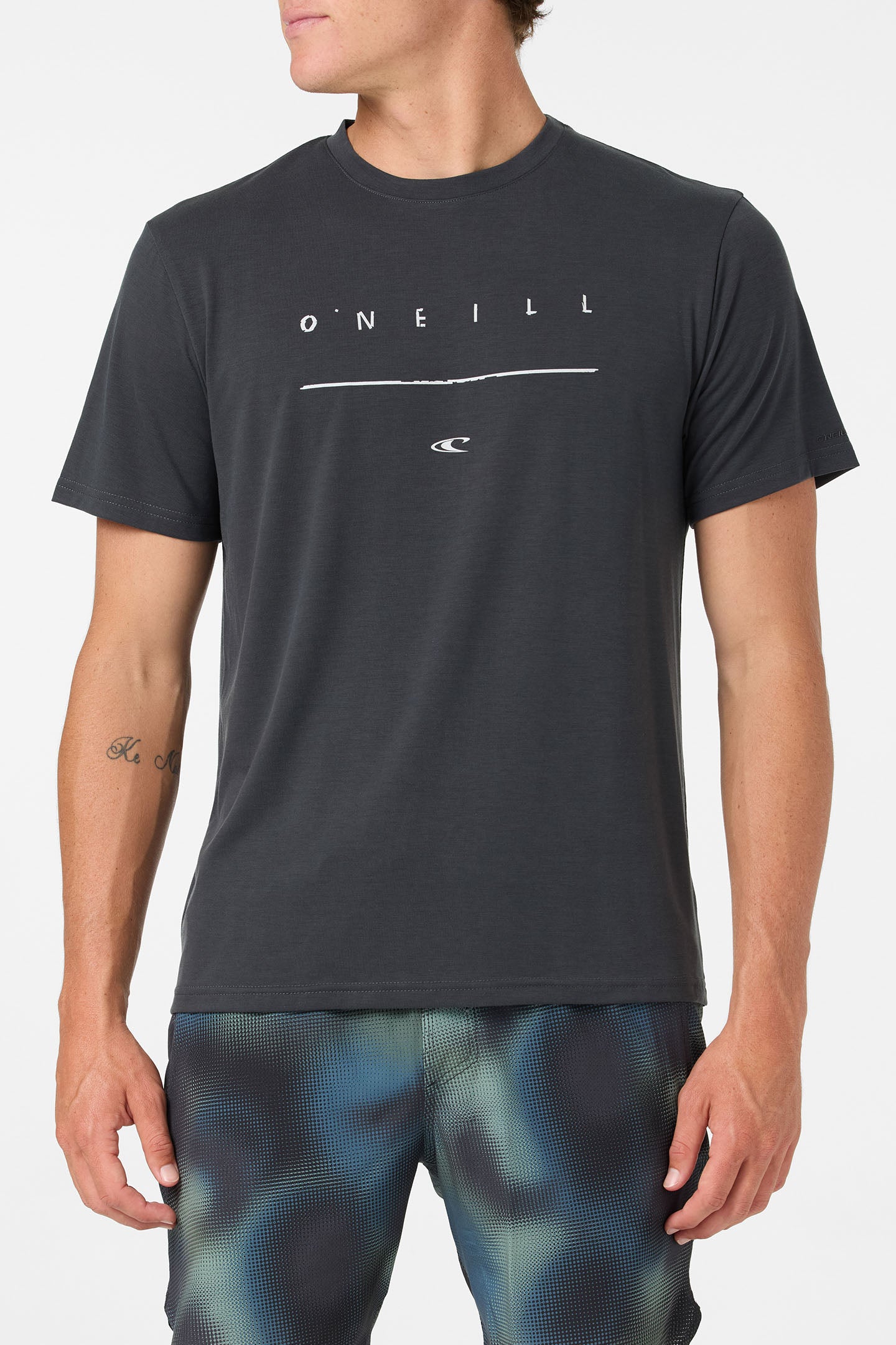 TRVLR THE DESTINATION TEE