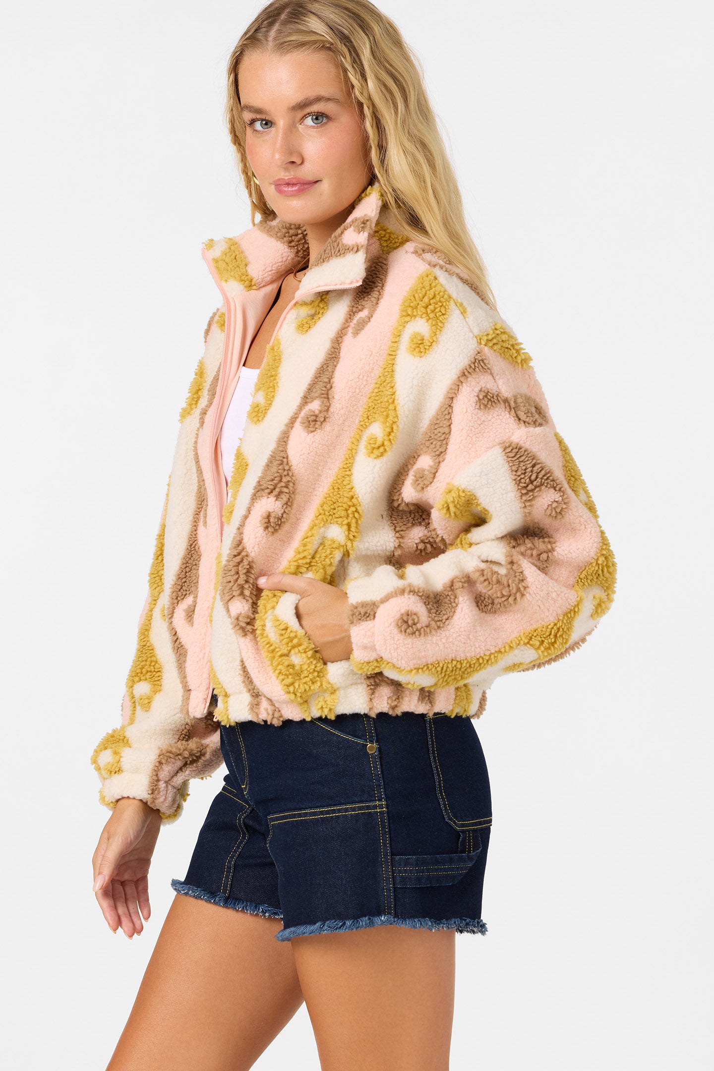 CORDIN JACQUARD SHERPA JACKET