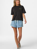 BOARD EMBROIDERED EASY TEE