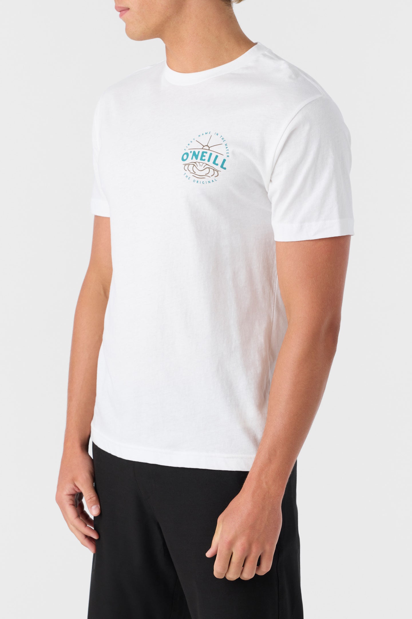 EMBOSSED TEE