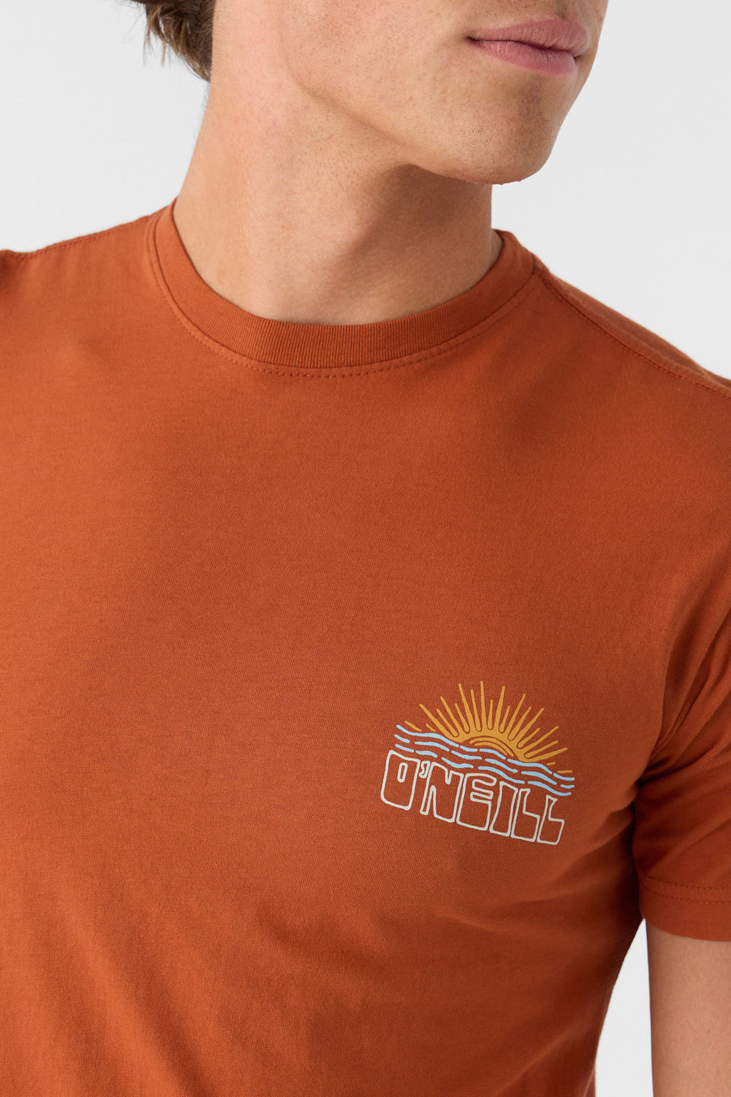RAYS & WAVES TEE