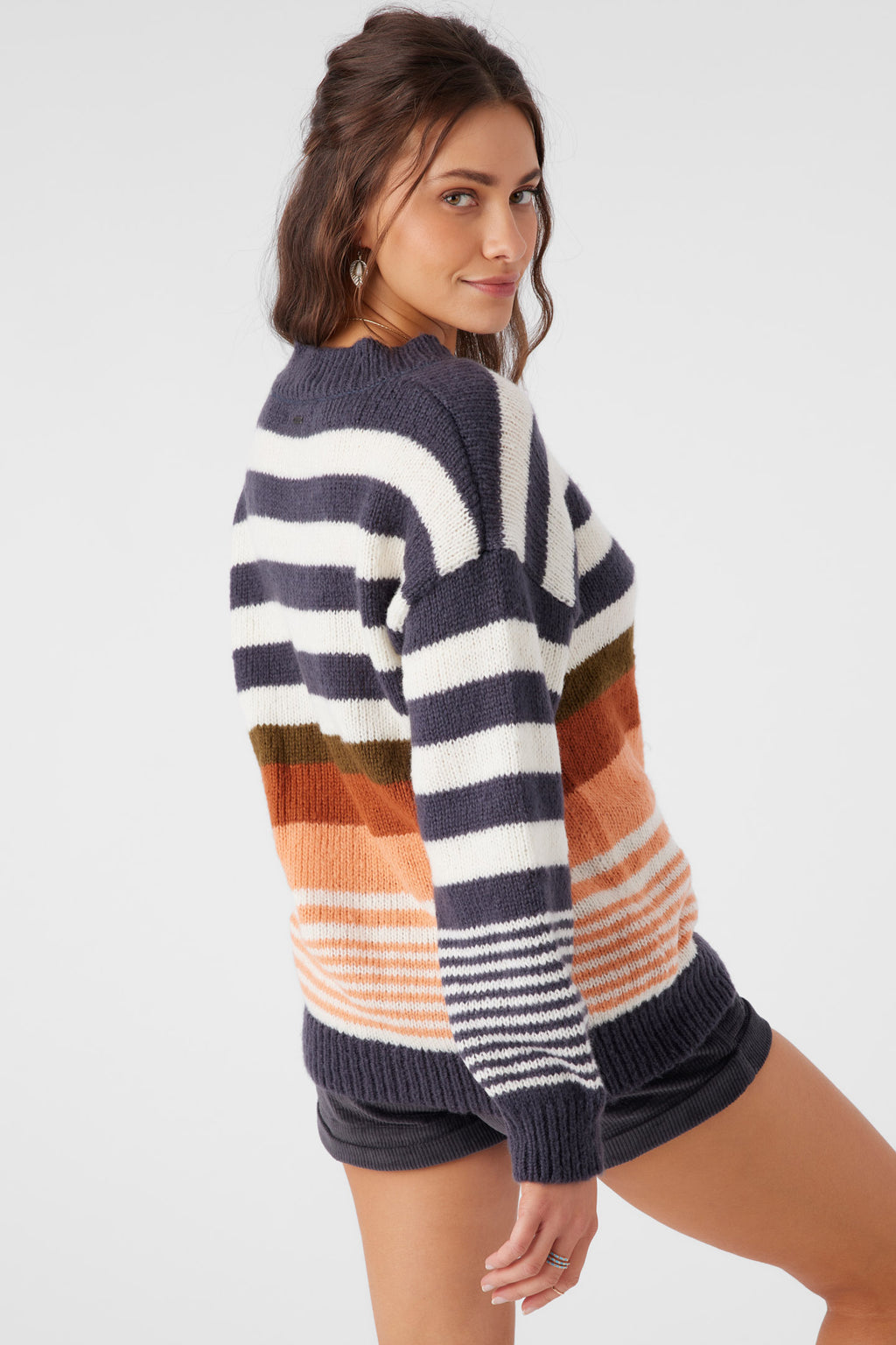 BILLIE SWEATER