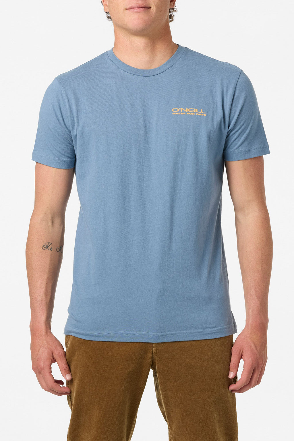 THE CAPTAIN TEE