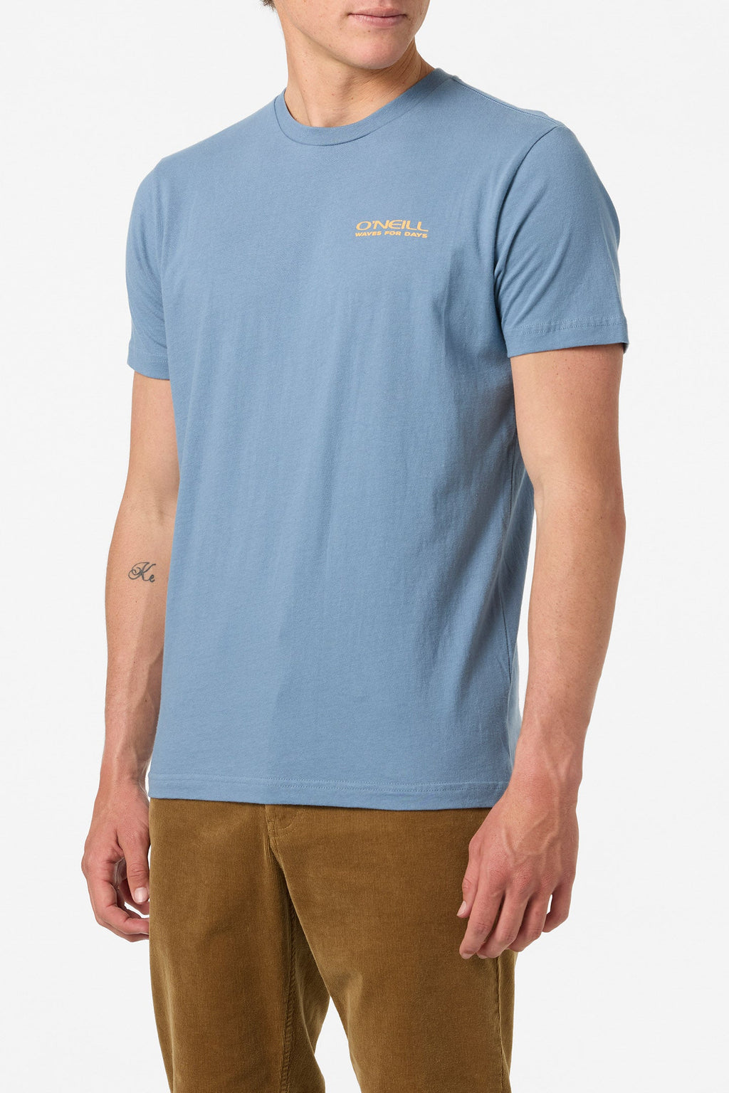 THE CAPTAIN TEE