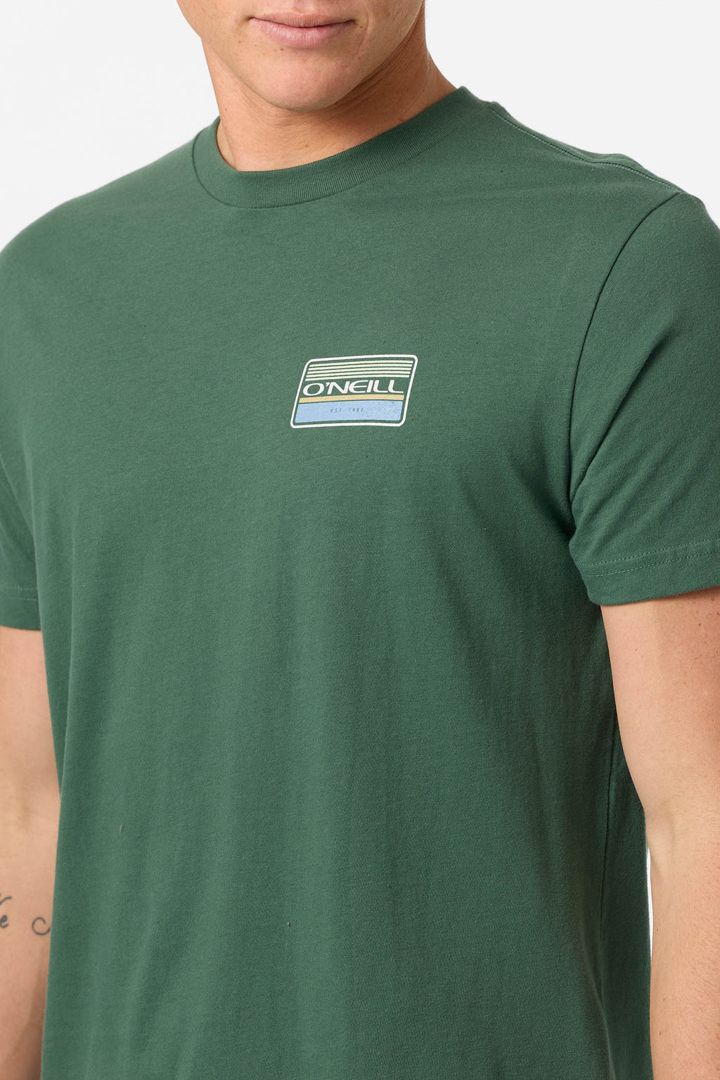 BANNER TEE