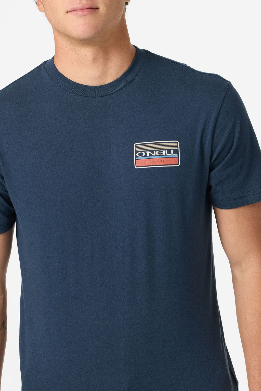 BANNER TEE