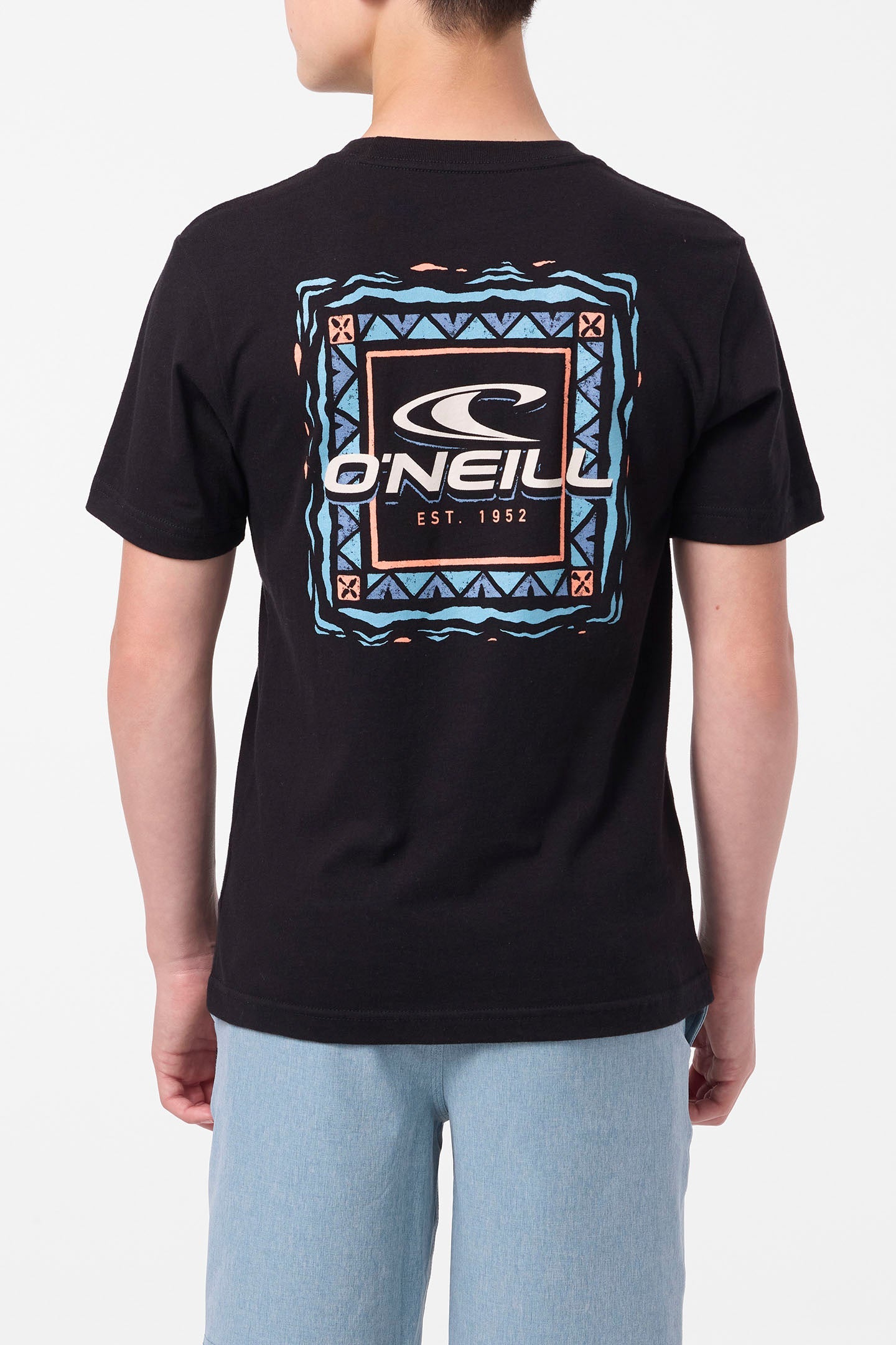 PATTERNS TEE